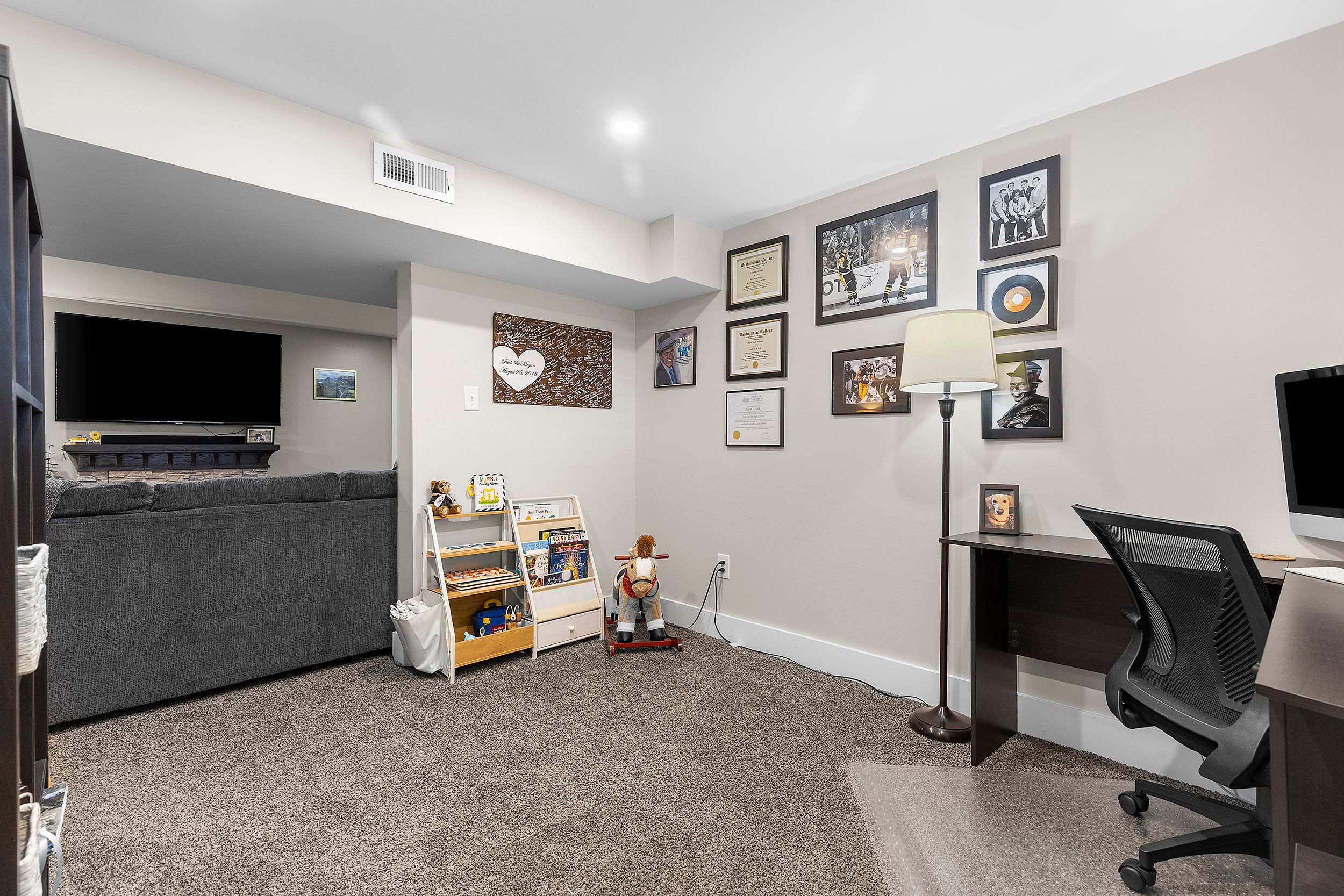  364 Pierina Drive, Pittsburgh, PA 15243 - 物件實景