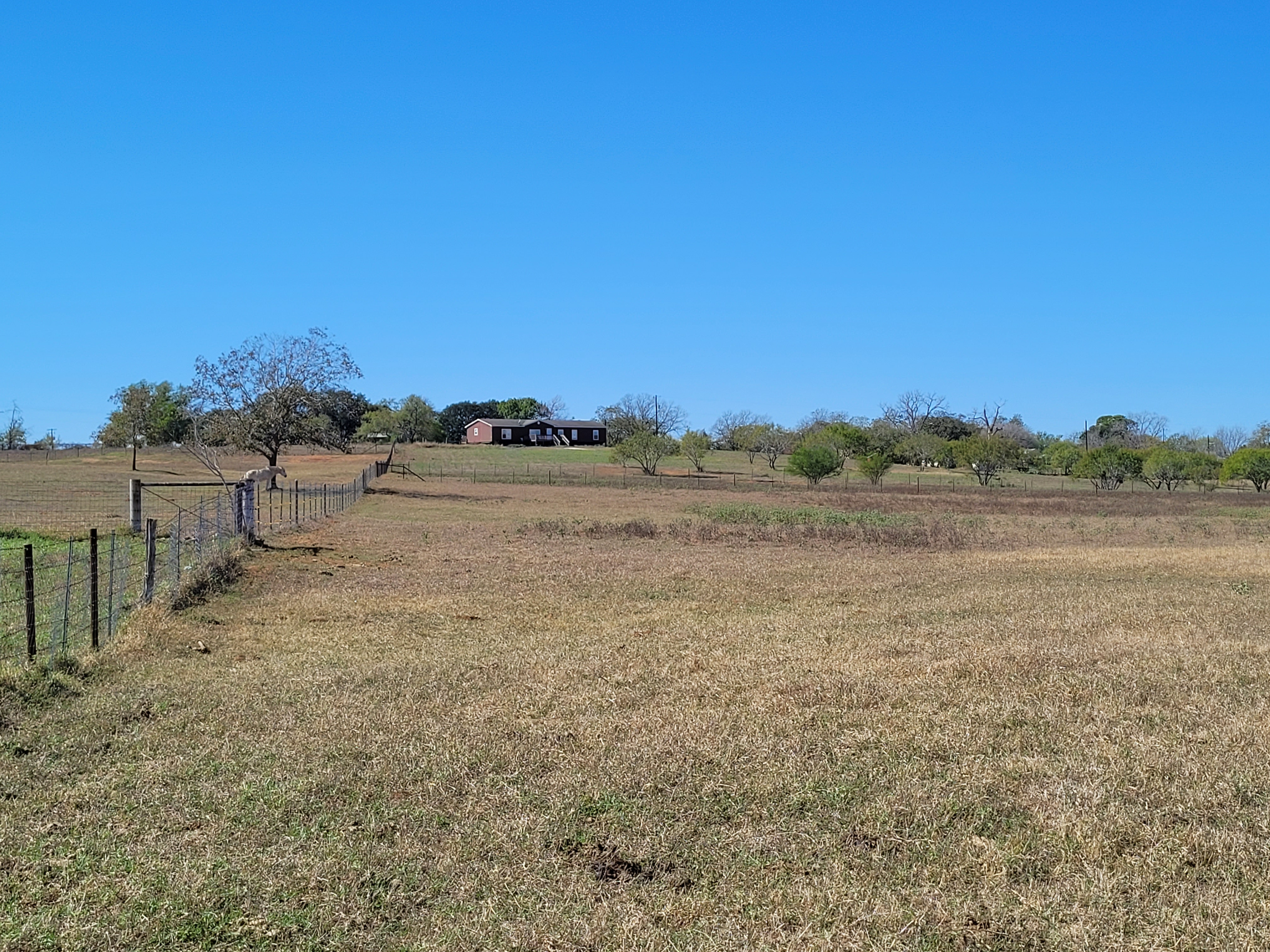 Stockdale, Texas, 78160, United States, 2 Bedrooms Bedrooms, ,1 BathroomBathrooms,Residential,For Sale,1990208