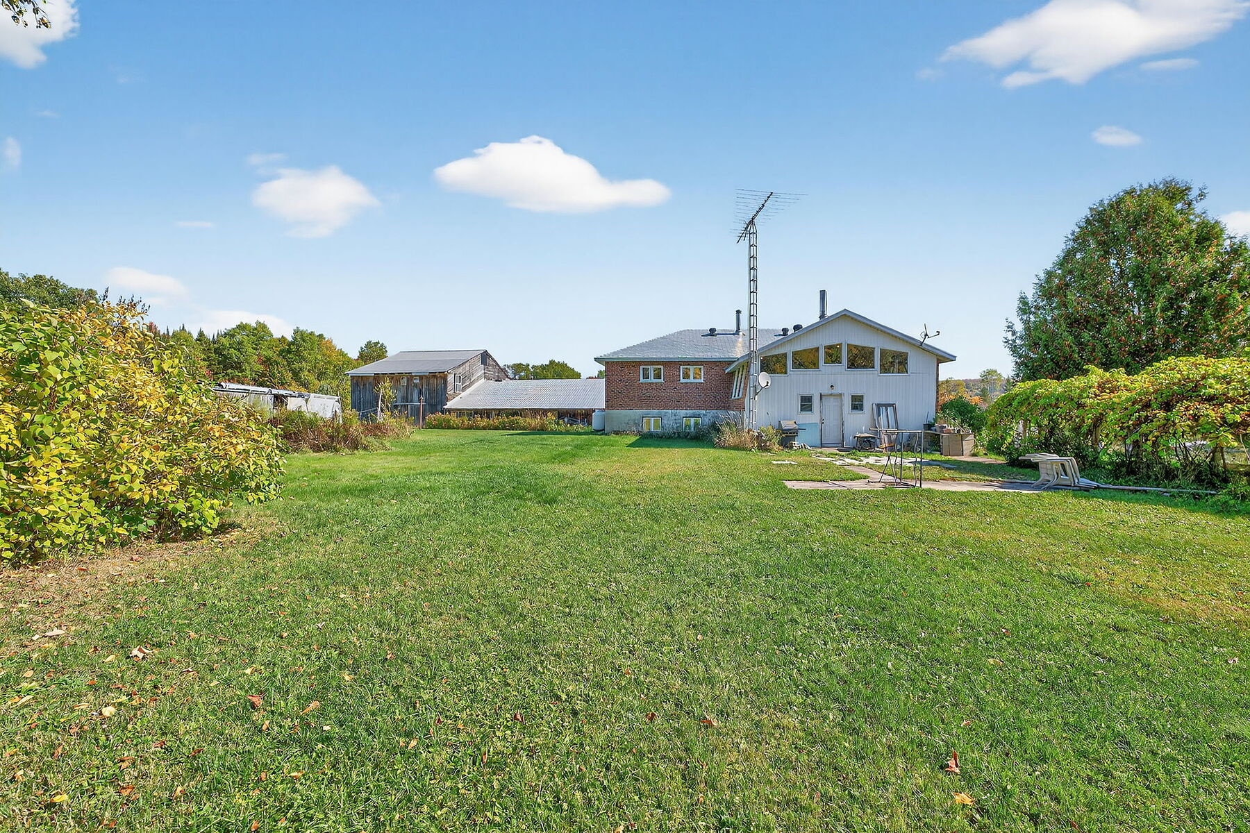  Peaceful Country Acreage - 物件實景