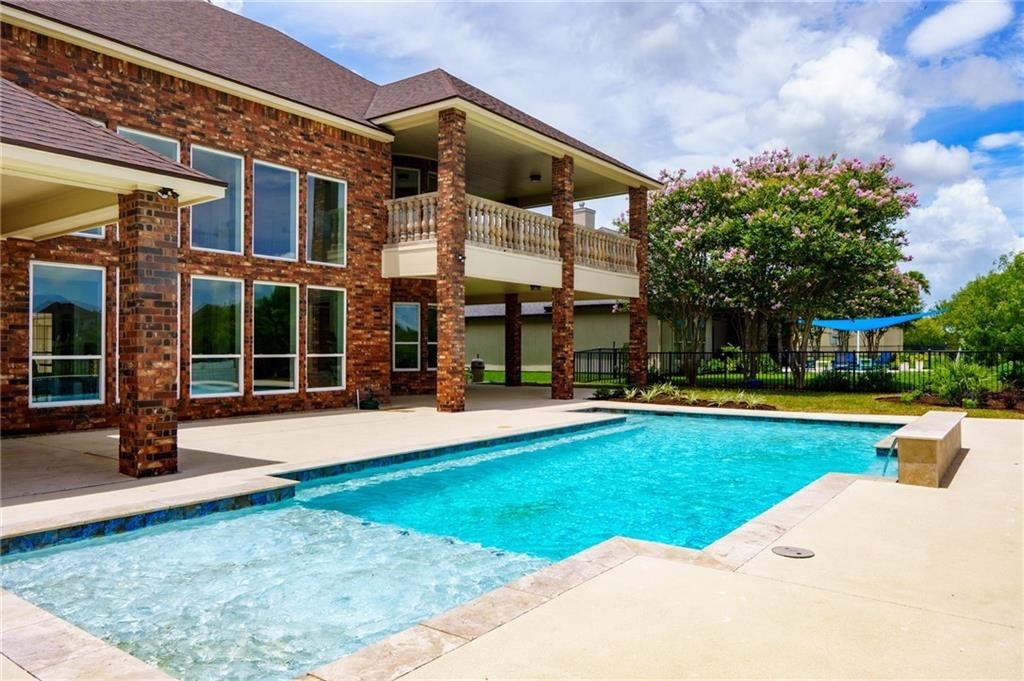 Corpus Christi, Texas, 78414, United States, 5 Bedrooms Bedrooms, ,5 BathroomsBathrooms,Residential,For Sale,1934691