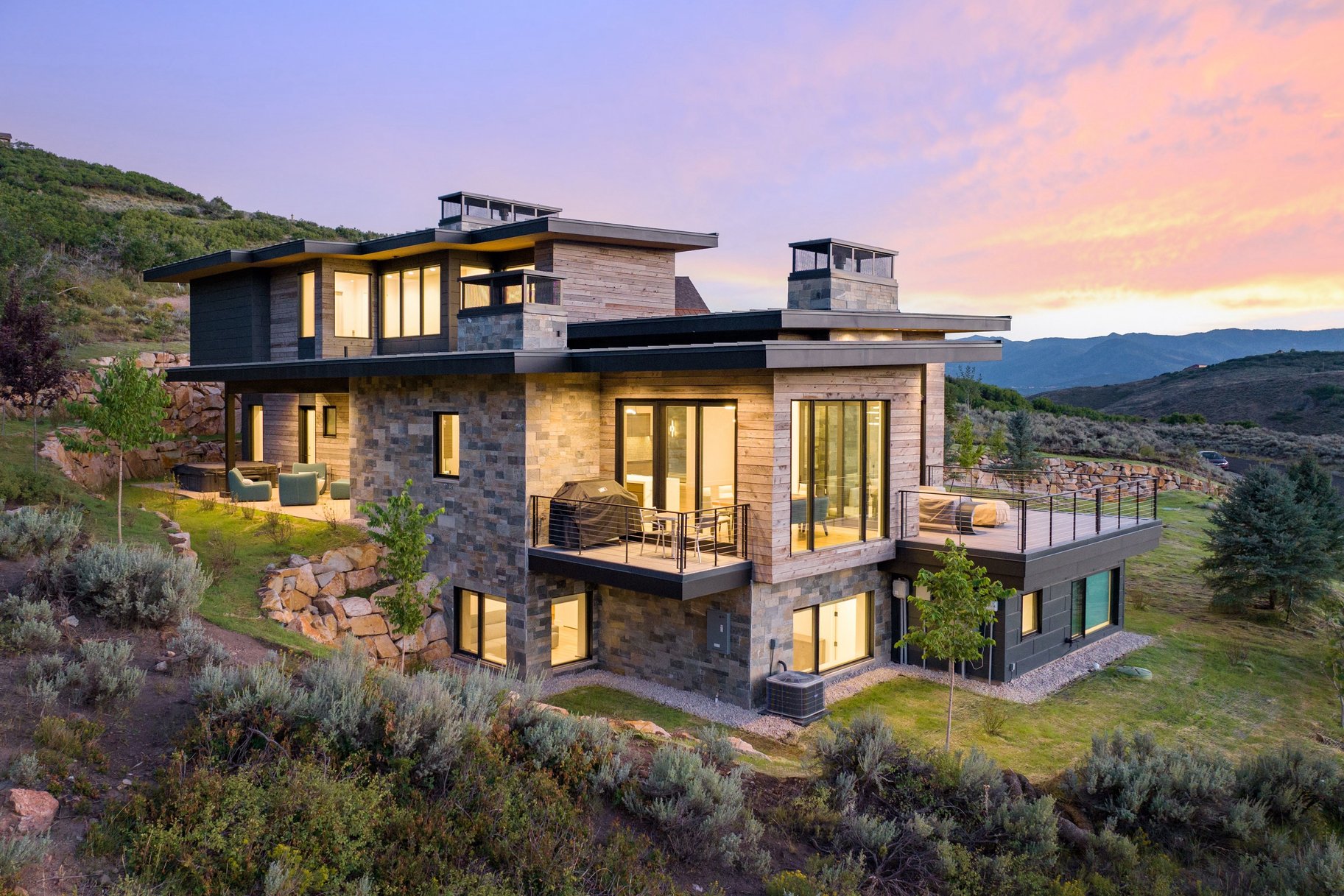  Modern Mountain Living, Elevated by Design - 物件實景