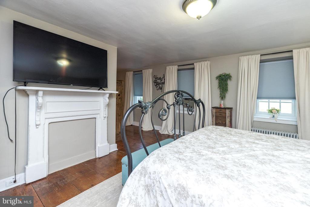 Ottsville, Pennsylvania, 18942, United States, 3 Bedrooms Bedrooms, ,3 BathroomsBathrooms,Residential,For Sale,1950550