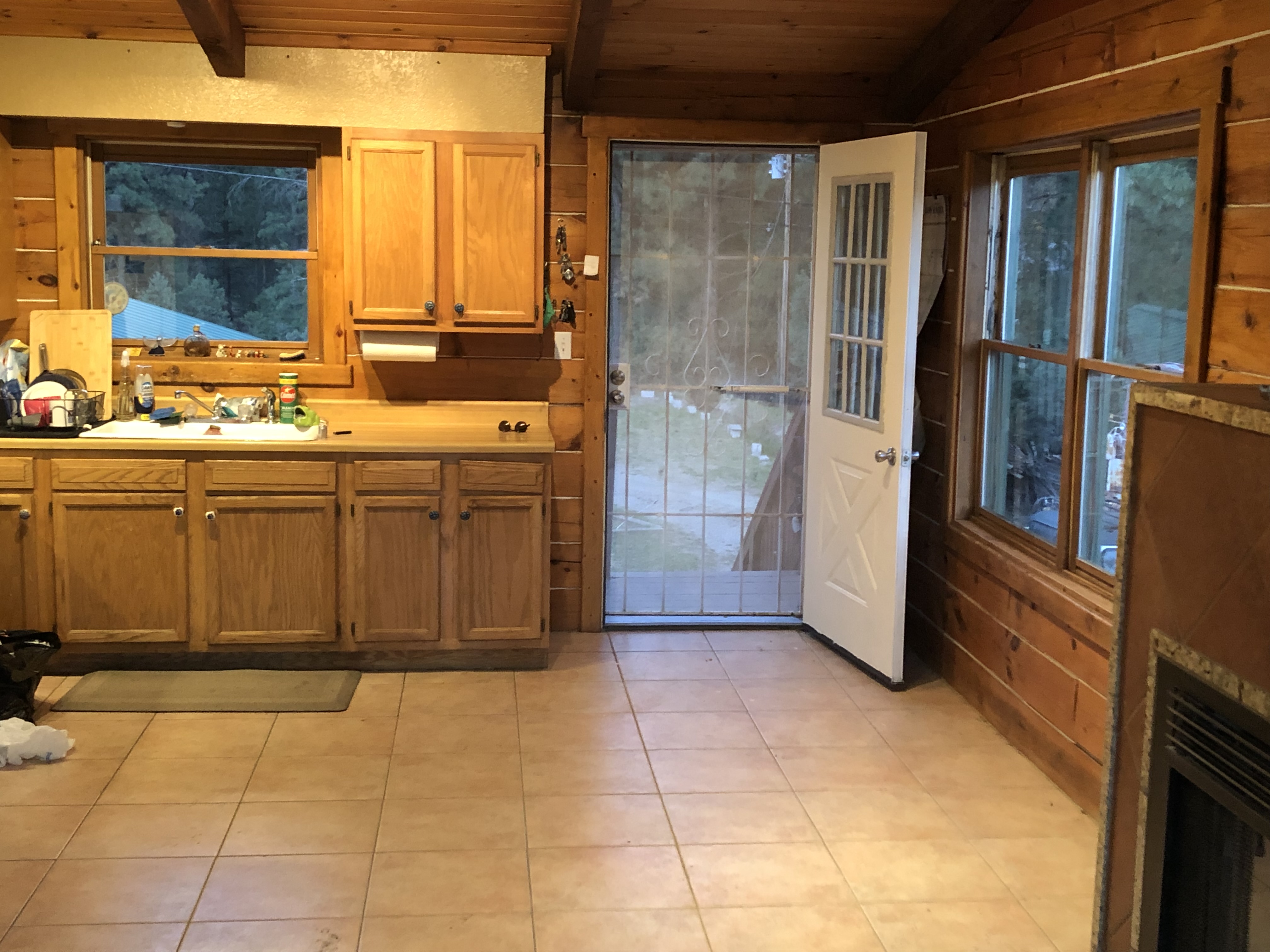 Alto, New Mexico, 88312, United States, 3 Bedrooms Bedrooms, ,2 BathroomsBathrooms,Residential,For Sale,1999145