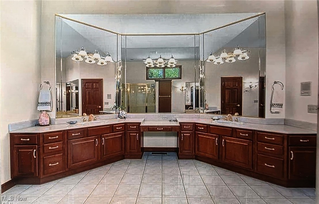 Valley City, Ohio, 44280, United States, 4 Bedrooms Bedrooms, ,5 BathroomsBathrooms,Residential,For Sale,1836781
