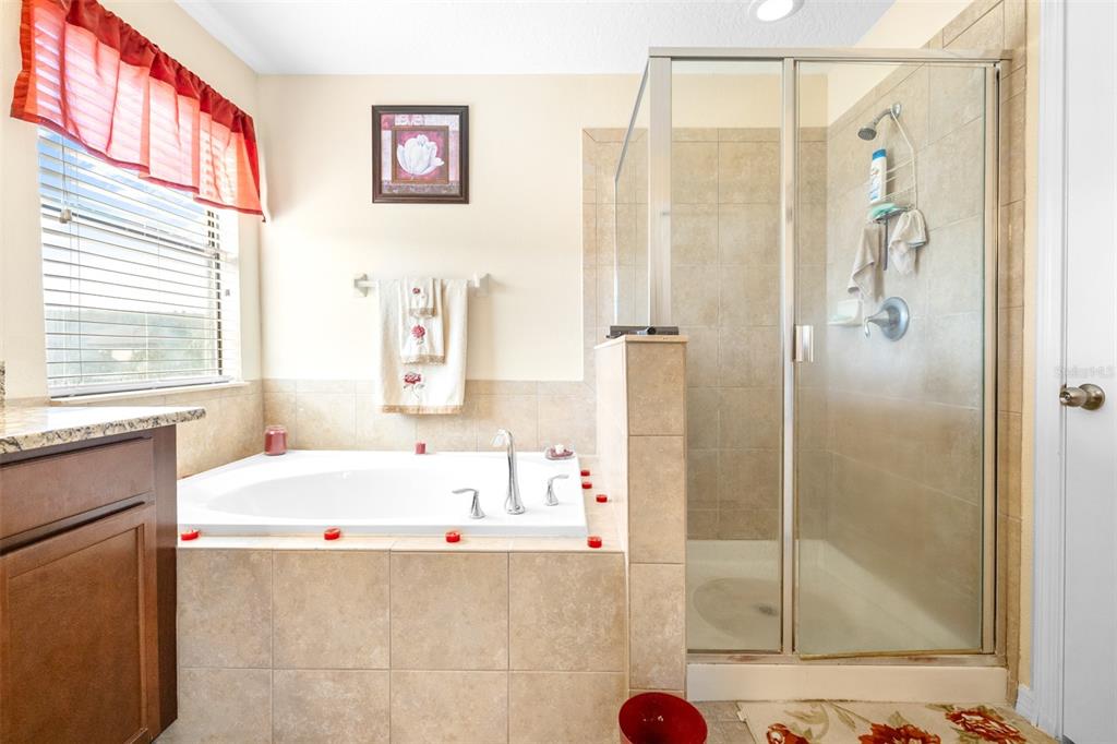 Trinity, Florida, 34655, United States, 6 Bedrooms Bedrooms, ,4 BathroomsBathrooms,Residential,For Sale,1917257