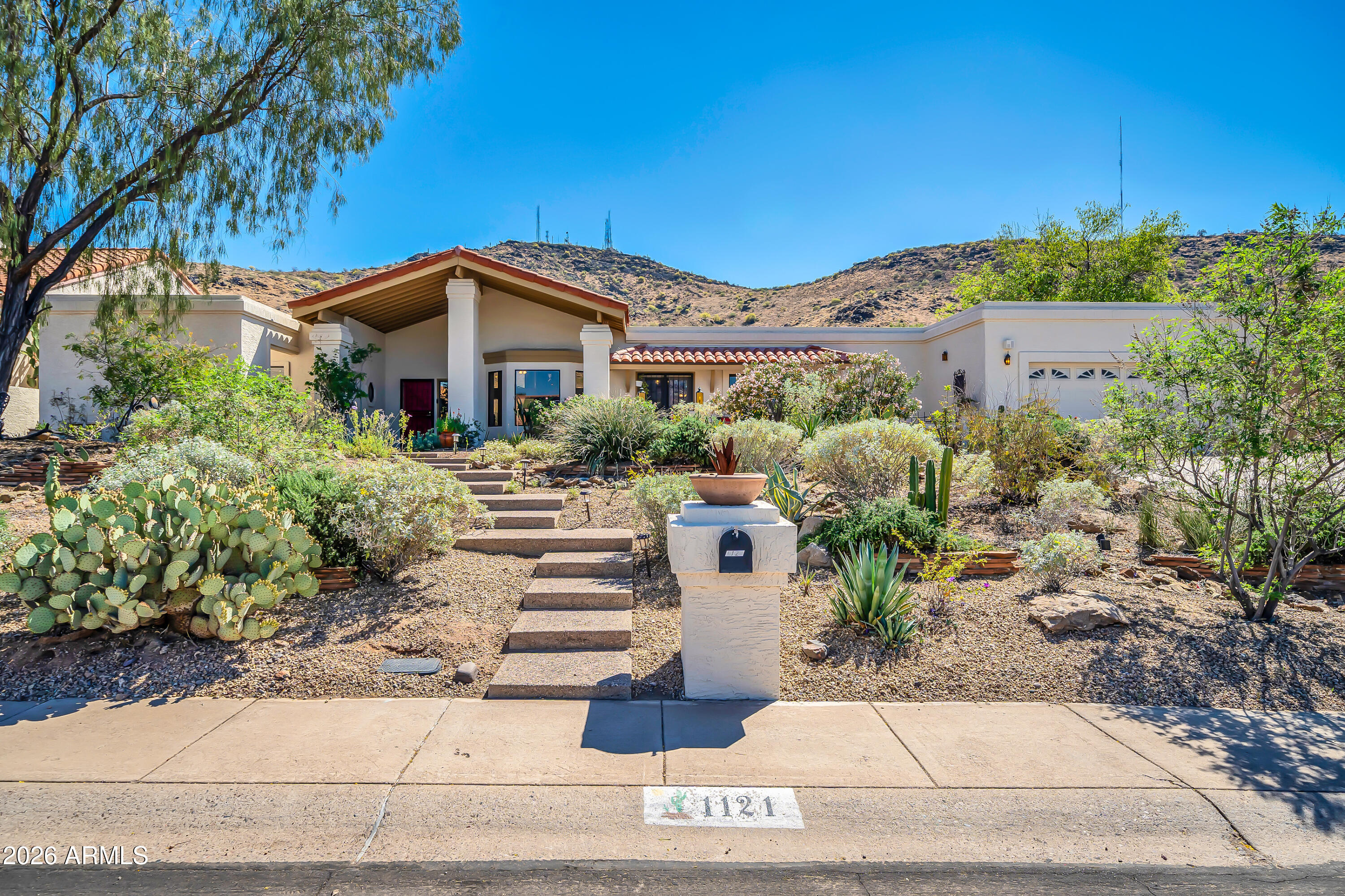  1121 W Aster Drive  Phoenix, AZ - 物件實景