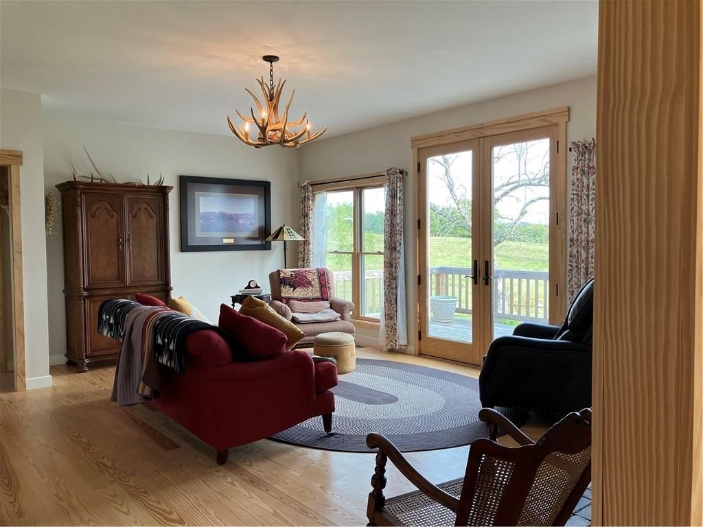 Omaha, Arkansas, 72662, United States, 3 Bedrooms Bedrooms, ,2 BathroomsBathrooms,Residential,For Sale,1944852