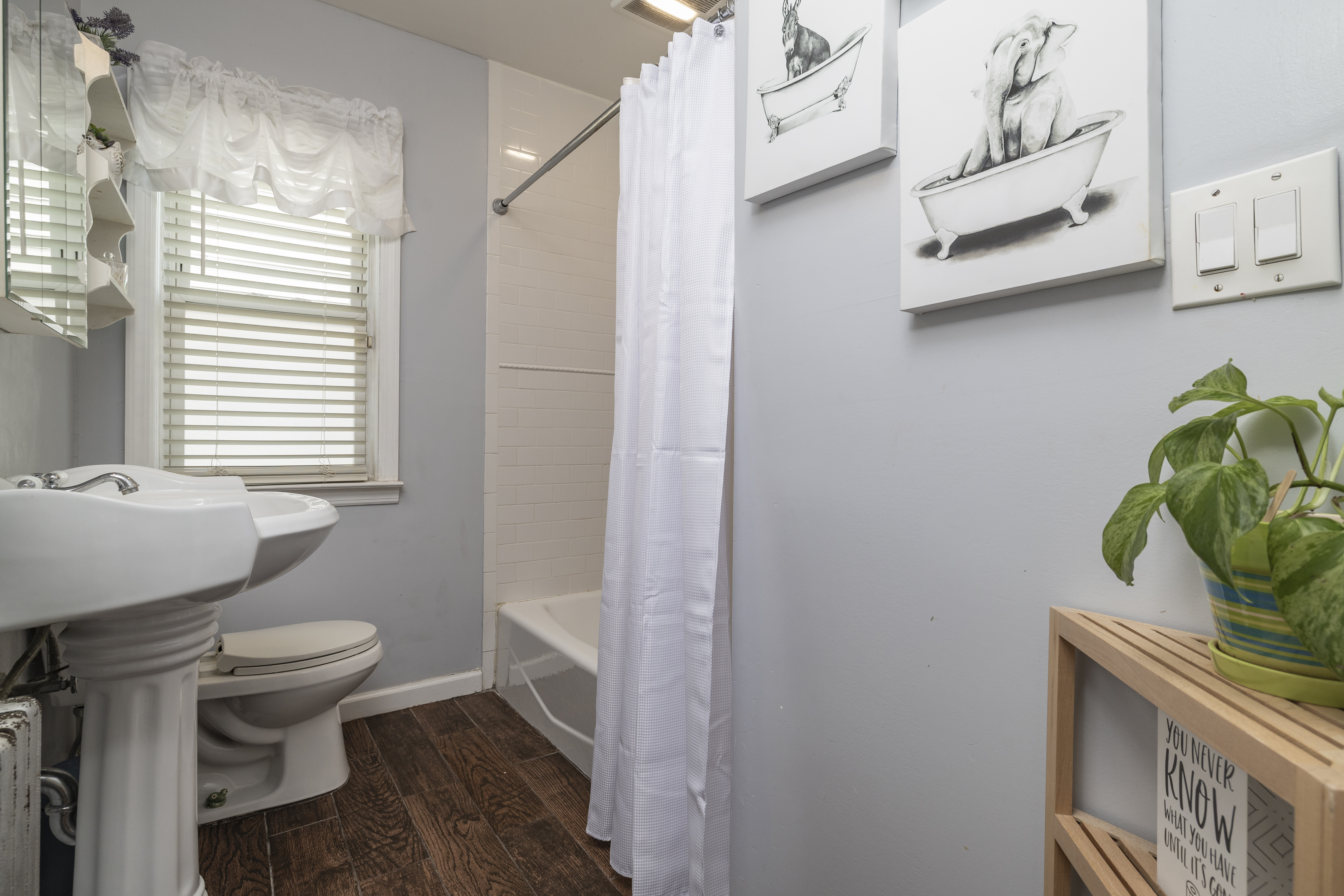  43 Devon Street, Malverne, NY, 11565 - 物件實景