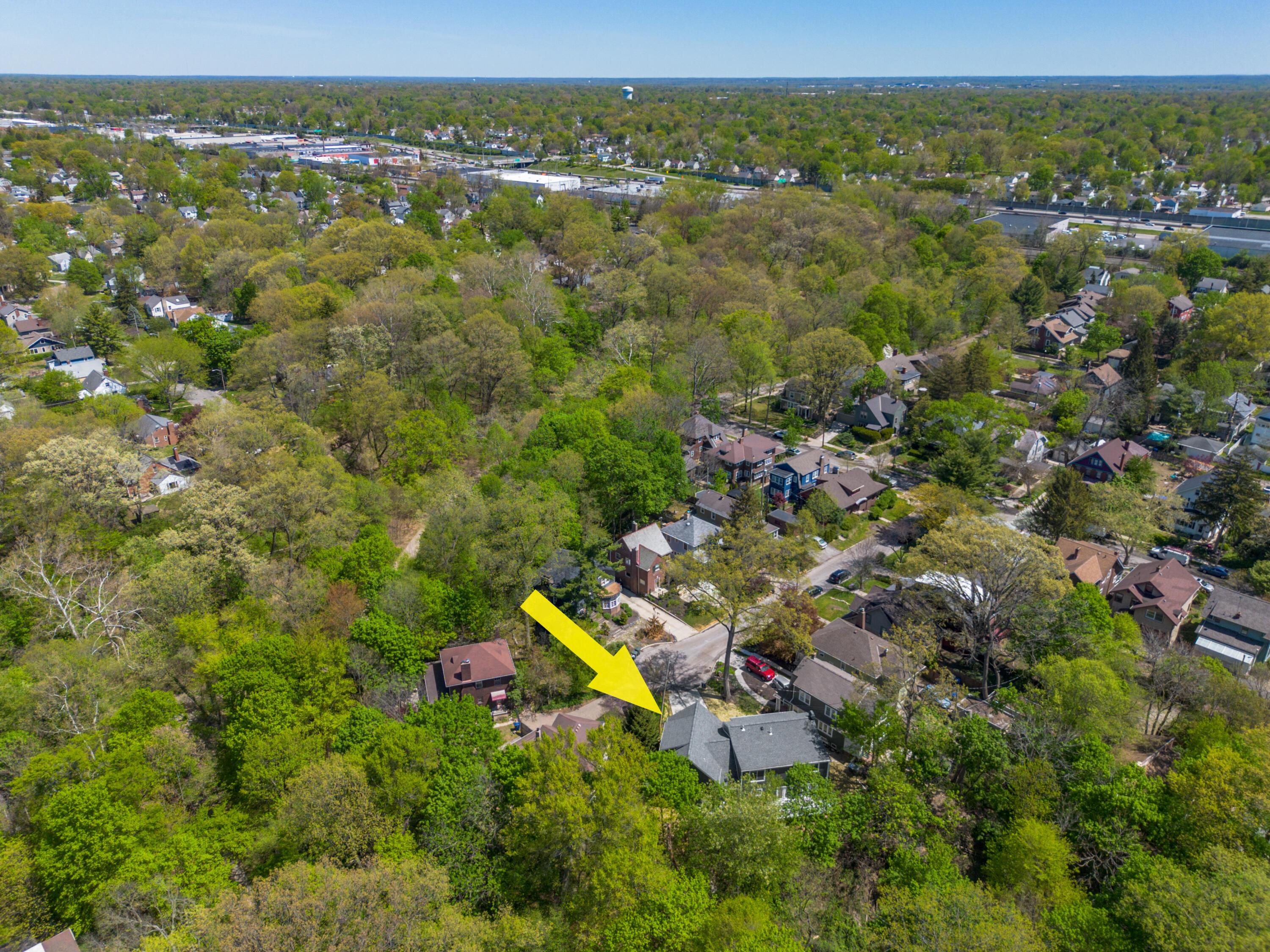 Columbus, Ohio, 43202, United States, 5 Bedrooms Bedrooms, ,4 BathroomsBathrooms,Residential,For Sale,1988321