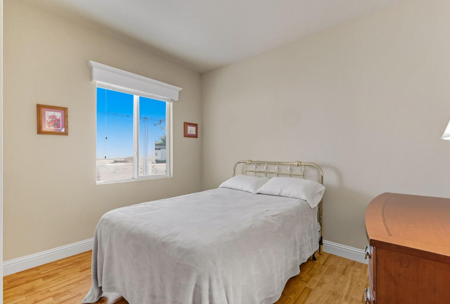 Half Moon Bay, California, 94019, United States, 3 Bedrooms Bedrooms, ,2 BathroomsBathrooms,Residential,For Sale,1949797