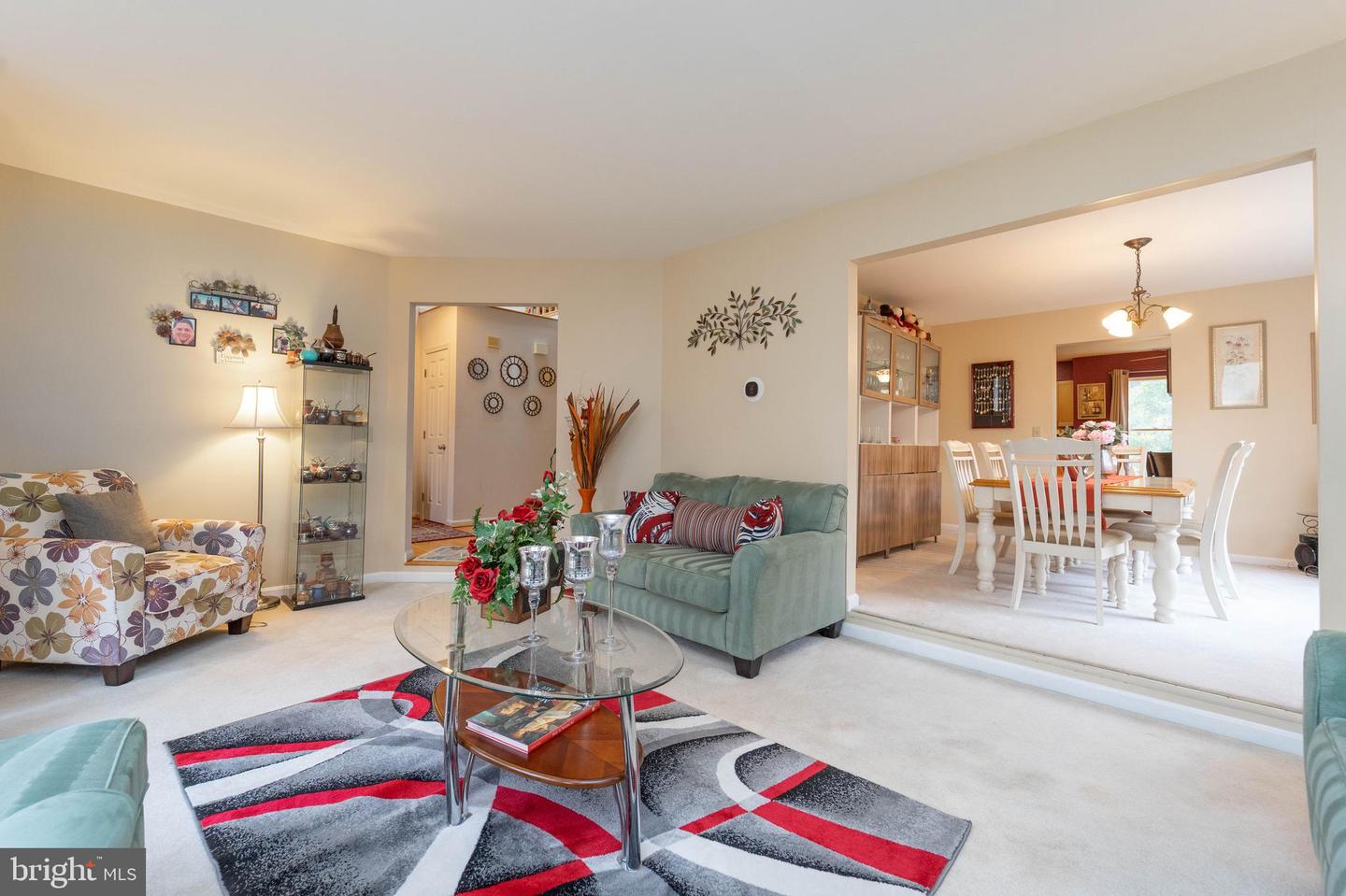 Annapolis, Maryland, 21403, United States, 4 Bedrooms Bedrooms, ,3 BathroomsBathrooms,Residential,For Sale,1988002