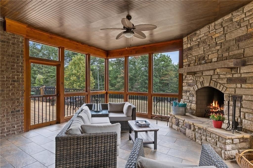 Jasper, Georgia, 30143, United States, 4 Bedrooms Bedrooms, ,5 BathroomsBathrooms,Residential,For Sale,1974927