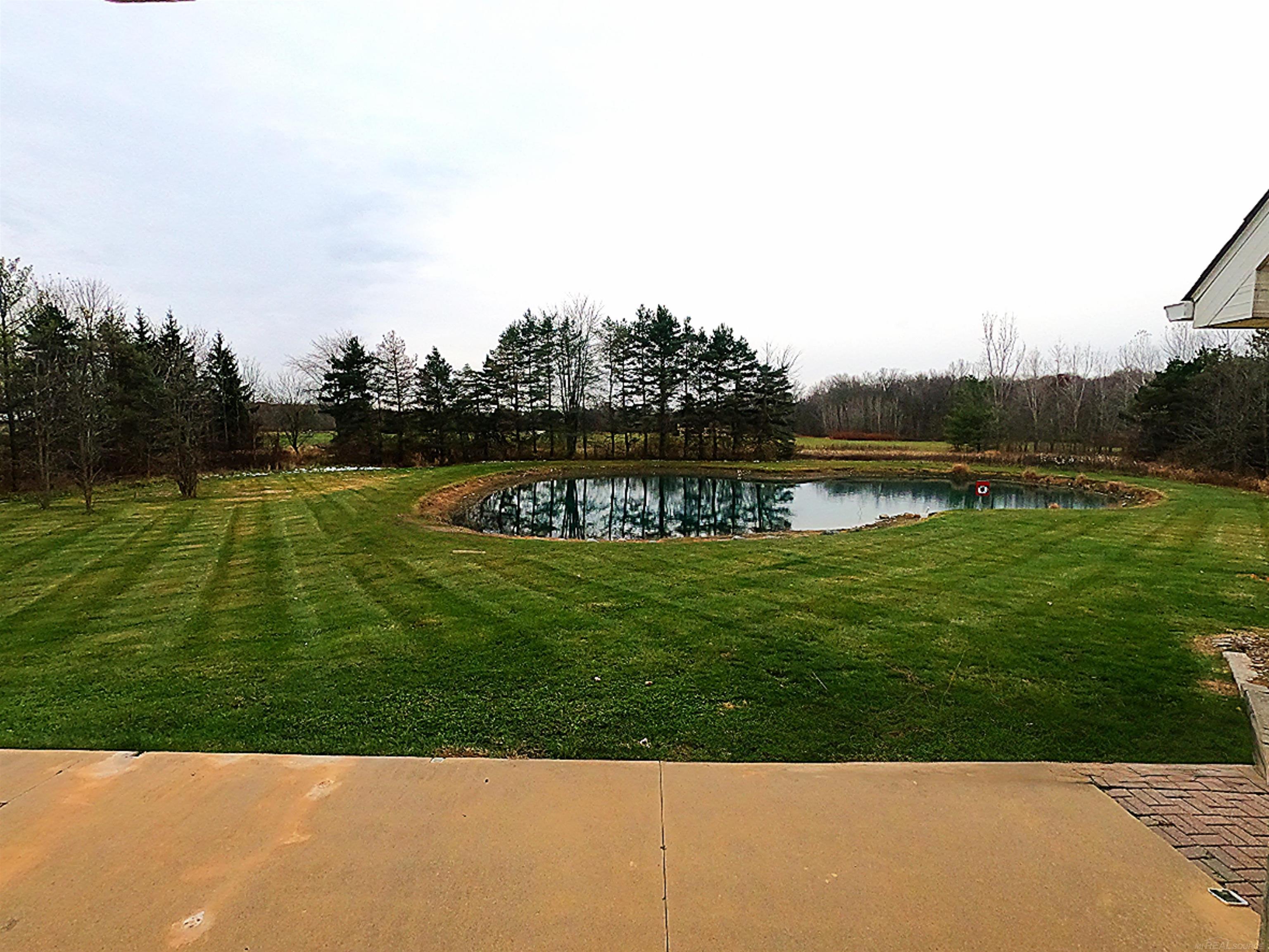 Armada, Michigan, 48005, United States, 4 Bedrooms Bedrooms, ,3 BathroomsBathrooms,Residential,For Sale,1994252