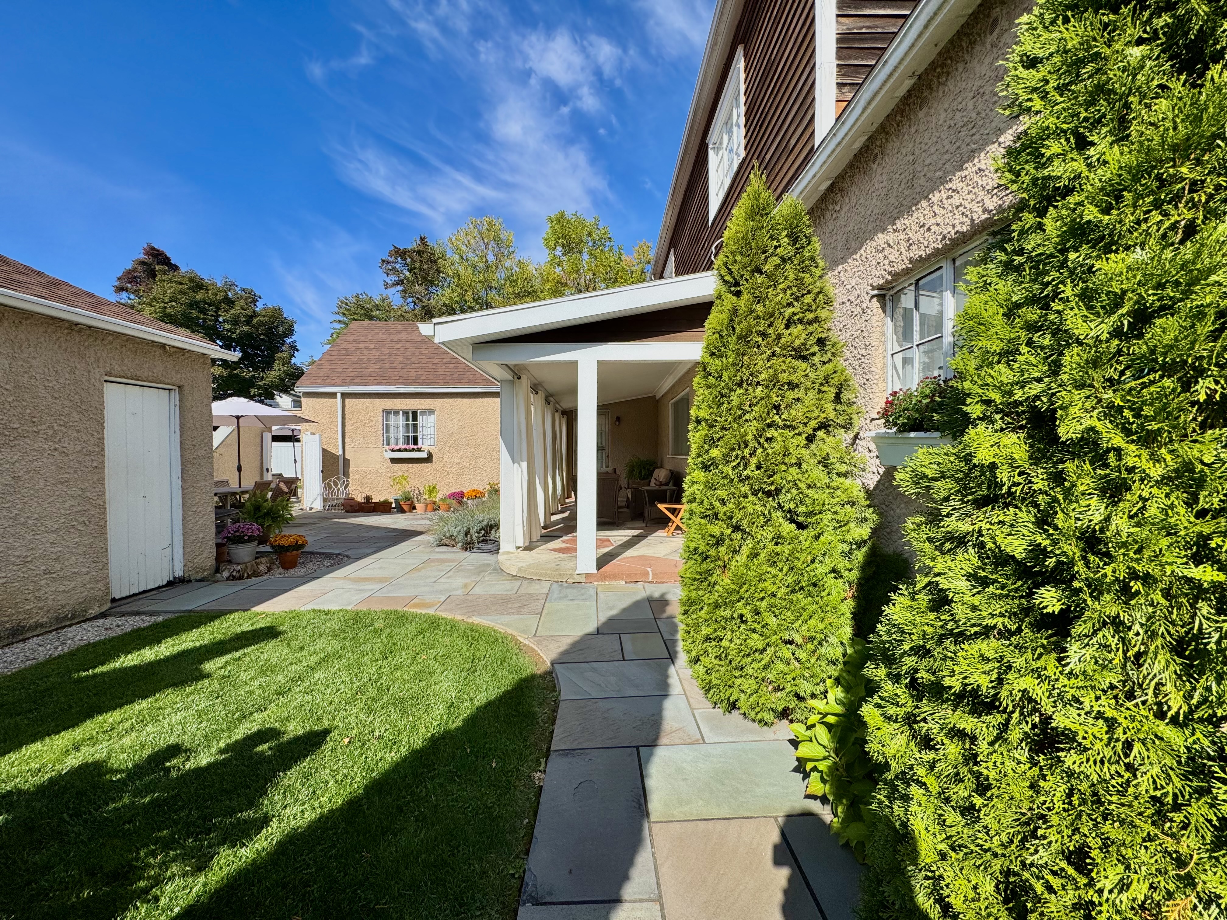 Catskill, New York, 12414, United States, 3 Bedrooms Bedrooms, ,2 BathroomsBathrooms,Residential,For Sale,1990409