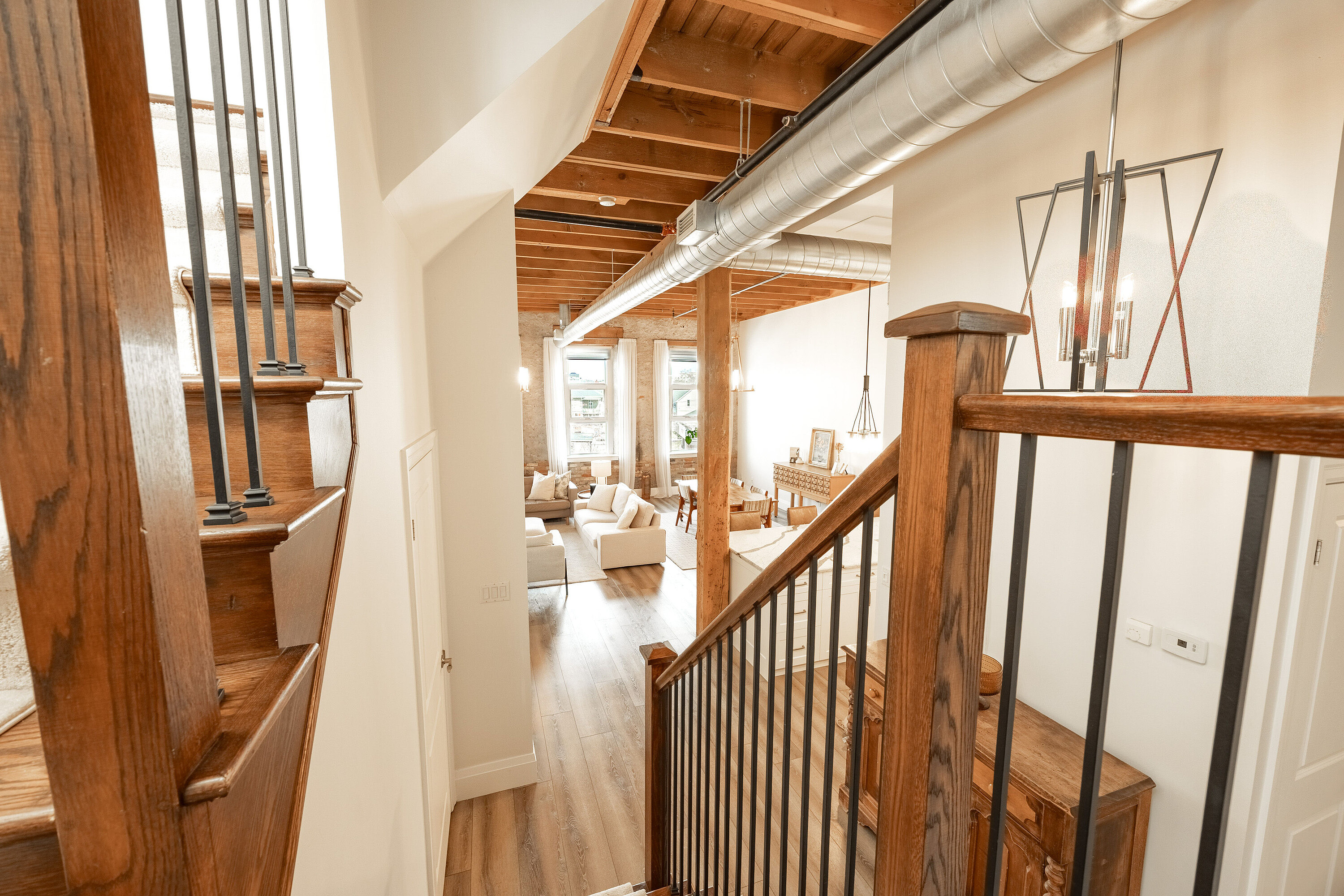  Brick & Beam Penthouse - 物件實景