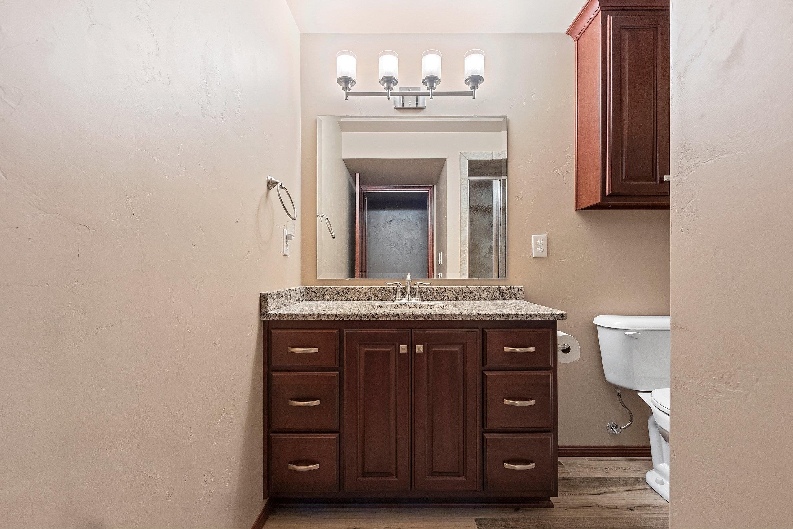 DE PERE, Wisconsin, 54115, United States, 5 Bedrooms Bedrooms, ,4 BathroomsBathrooms,Residential,For Sale,2048678