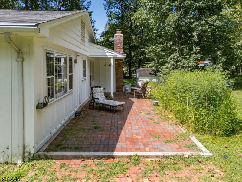 Raritan Twp., New Jersey, 08822, United States, 3 Bedrooms Bedrooms, ,2 BathroomsBathrooms,Residential,For Sale,1917160