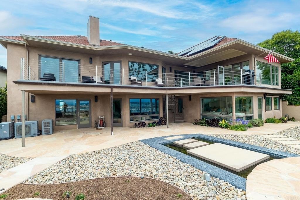 San Diego, California, 92106, United States, 4 Bedrooms Bedrooms, ,7 BathroomsBathrooms,Residential,For Sale,1988127