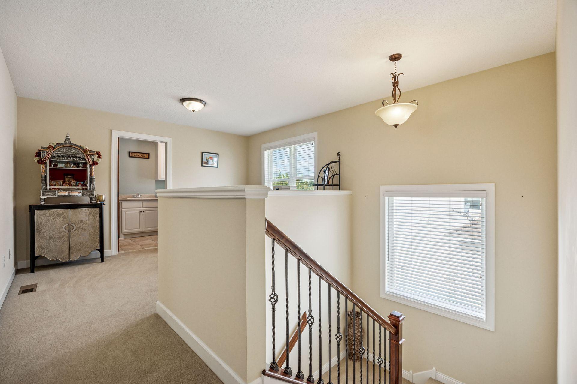 Plymouth, Minnesota, 55446, United States, 5 Bedrooms Bedrooms, ,5 BathroomsBathrooms,Residential,For Sale,1926210