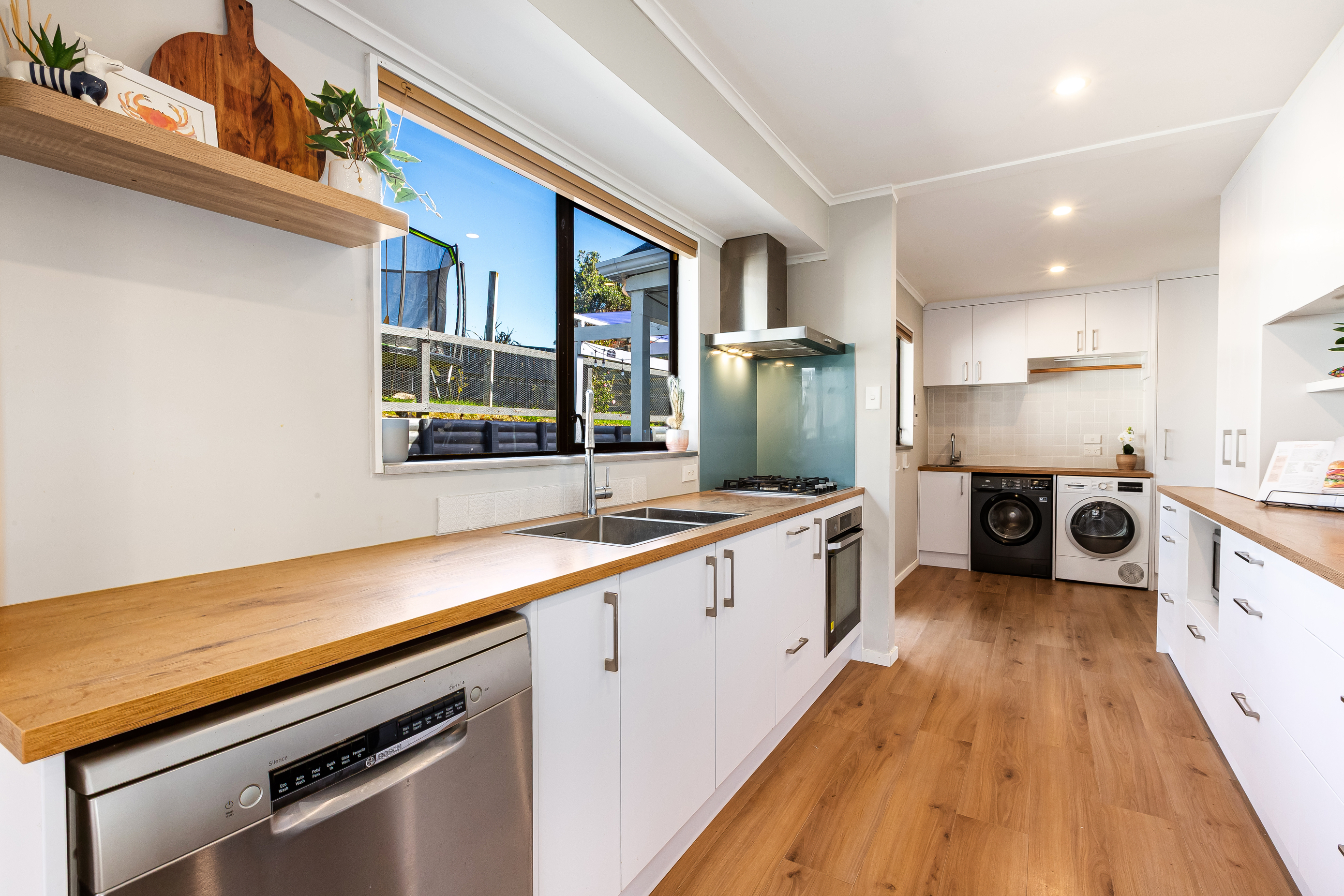  23 James Cook Drive, Whitby - 物件實景