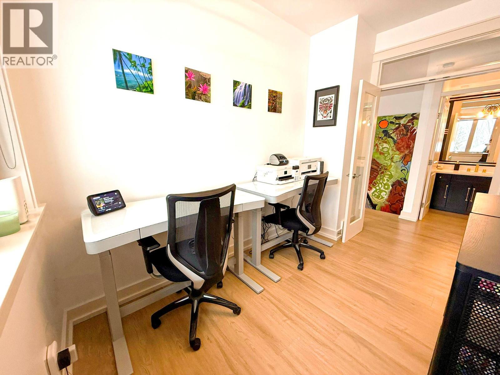 VERNON, British Columbia, V1H 1Y5, CA, 4 Bedrooms Bedrooms, ,2 BathroomsBathrooms,Residential,For Sale,1948063