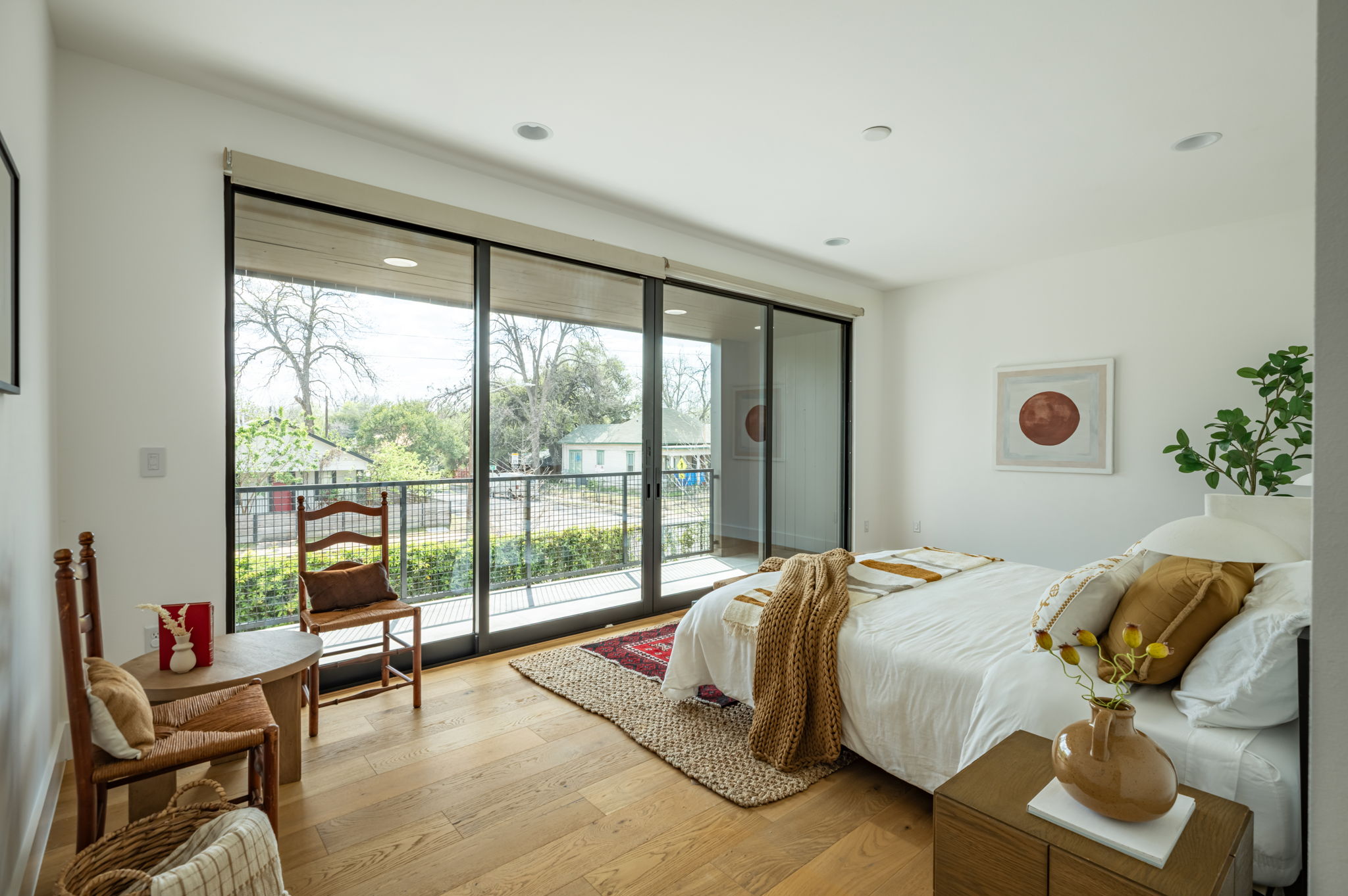  E. 2nd Sancuarty - 物件實景