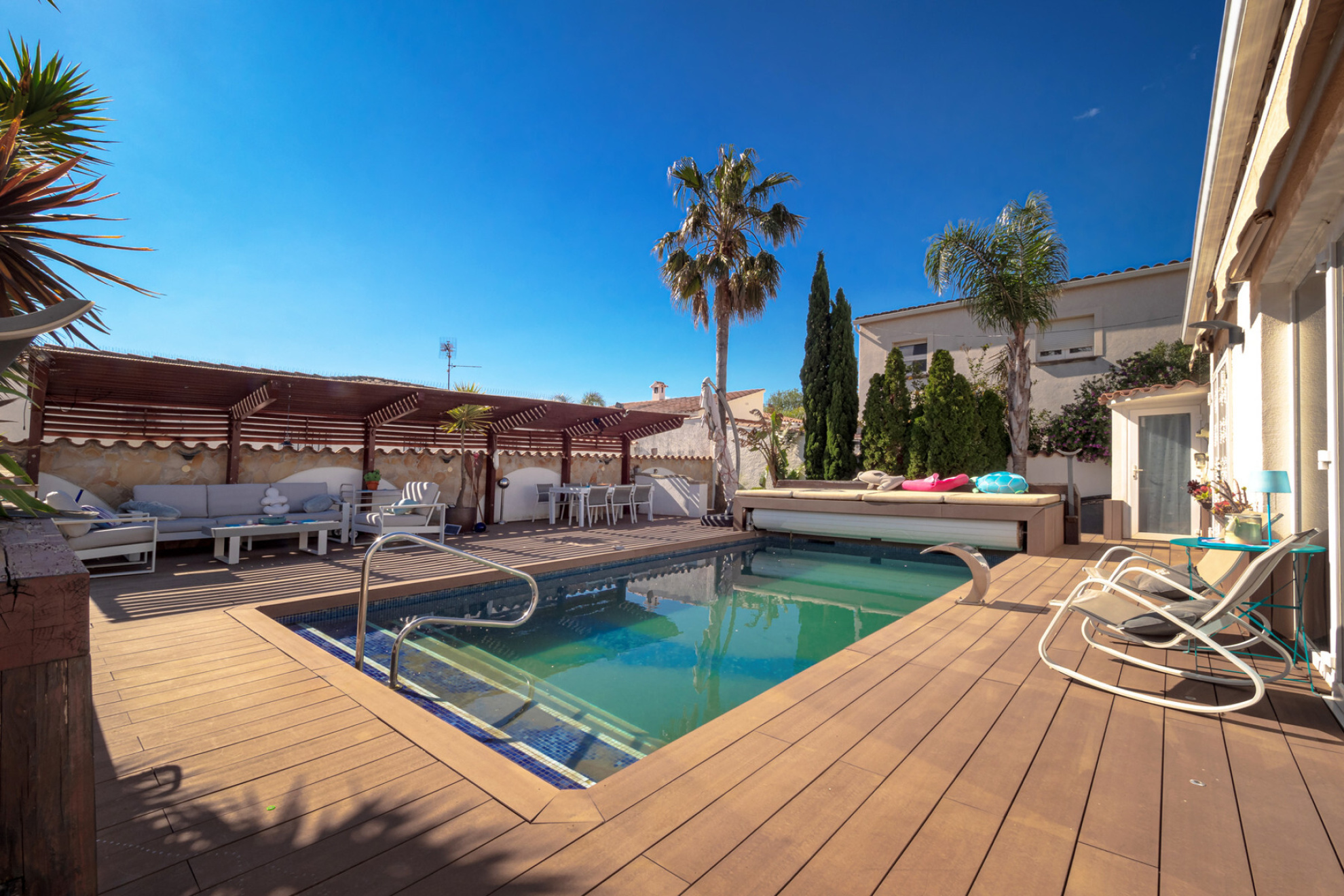  Exceptional property with two houses with their own swimming pools. - 物件實景