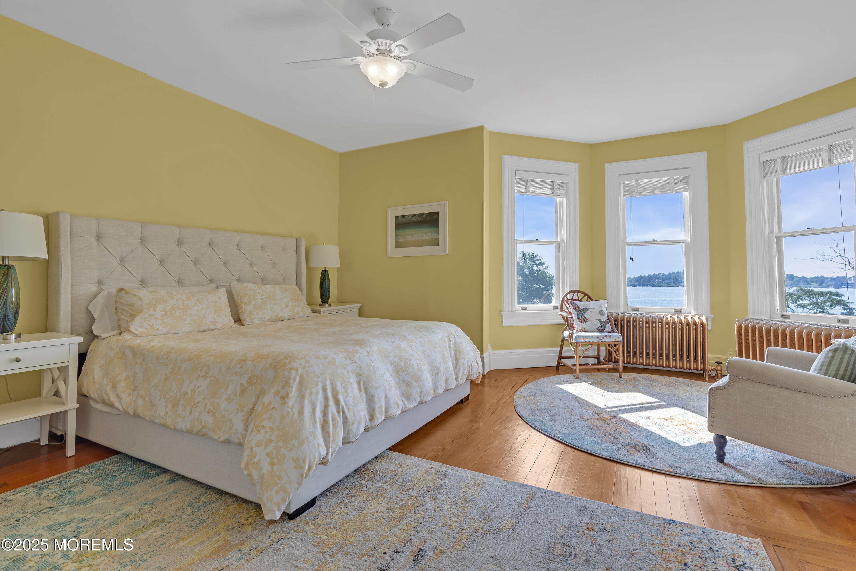 Red Bank, New Jersey, 07701, United States, 9 Bedrooms Bedrooms, ,6 BathroomsBathrooms,Residential,For Sale,1934404