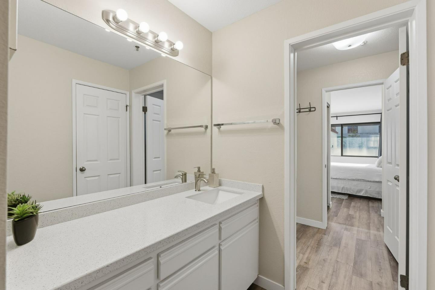 Palo Alto, California, 94306, United States, 2 Bedrooms Bedrooms, ,2 BathroomsBathrooms,Residential,For Sale,1992866