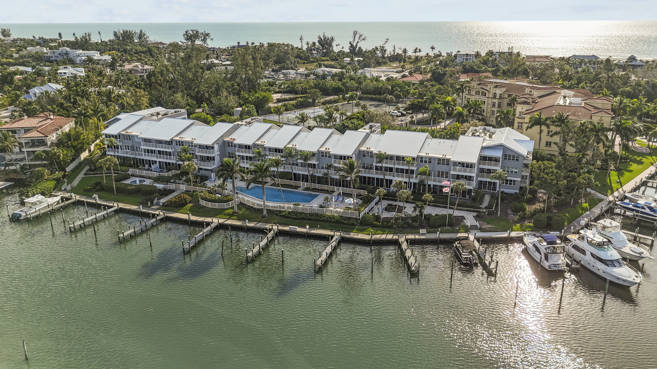 Longboat Key, Florida, 34228, United States, 2 Bedrooms Bedrooms, ,2 BathroomsBathrooms,Residential,For Sale,2036968