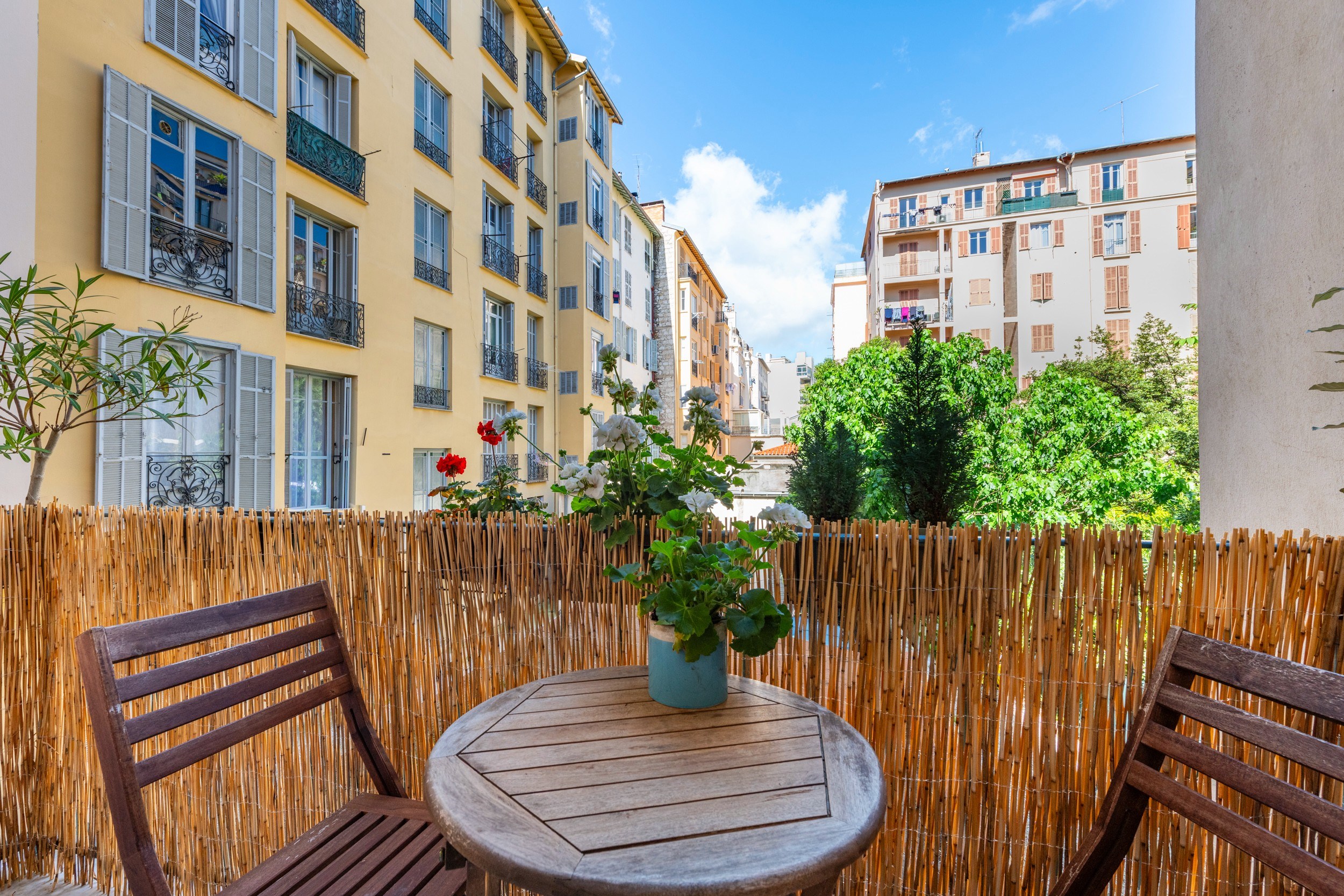  Nice city centre elegant 3 bedroom bourgeois apartment near Boulevard Dubouchage - 物件實景