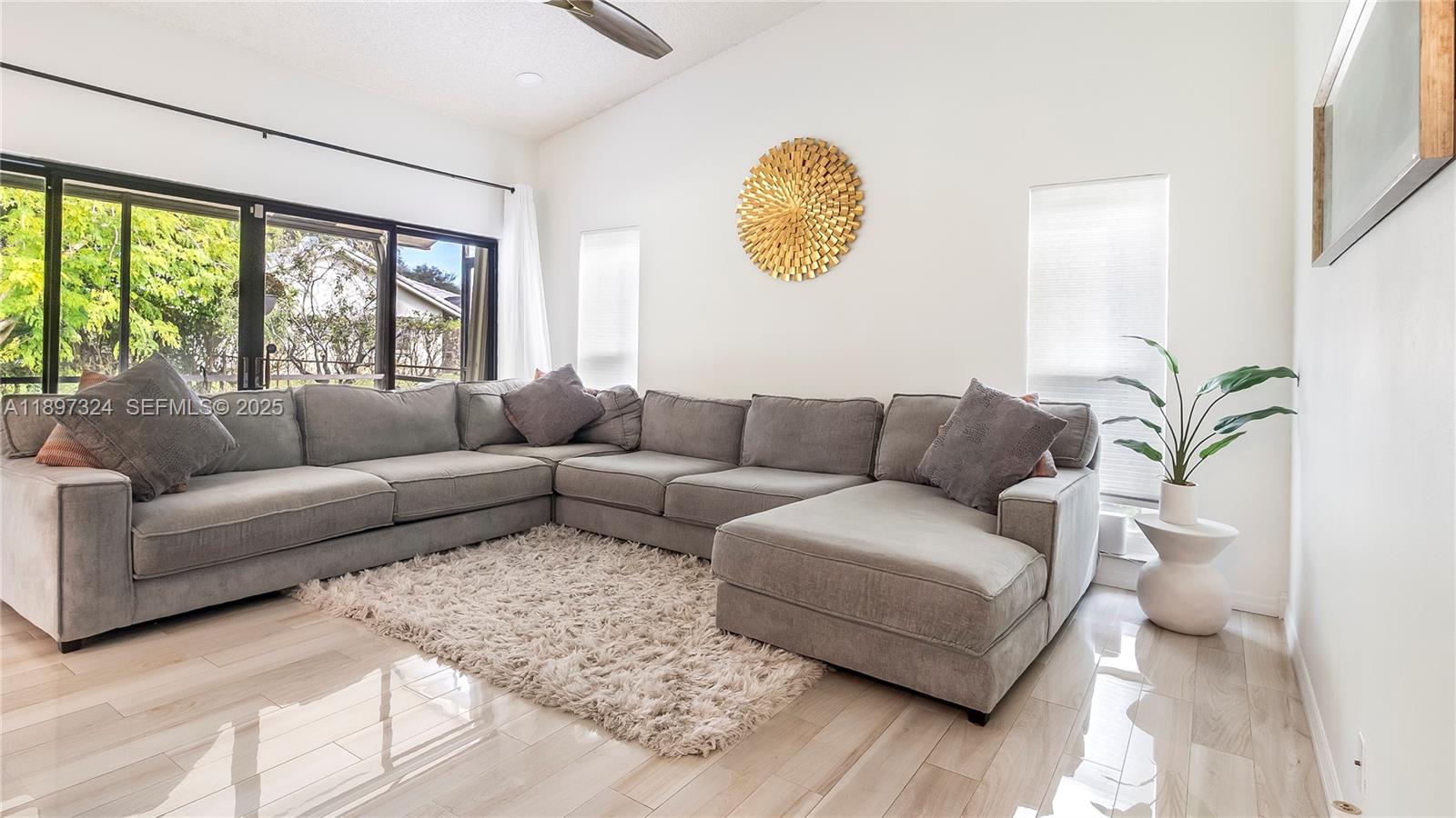 Coral Springs, Florida, 33065, United States, 3 Bedrooms Bedrooms, ,2 BathroomsBathrooms,Residential,For Sale,1993306