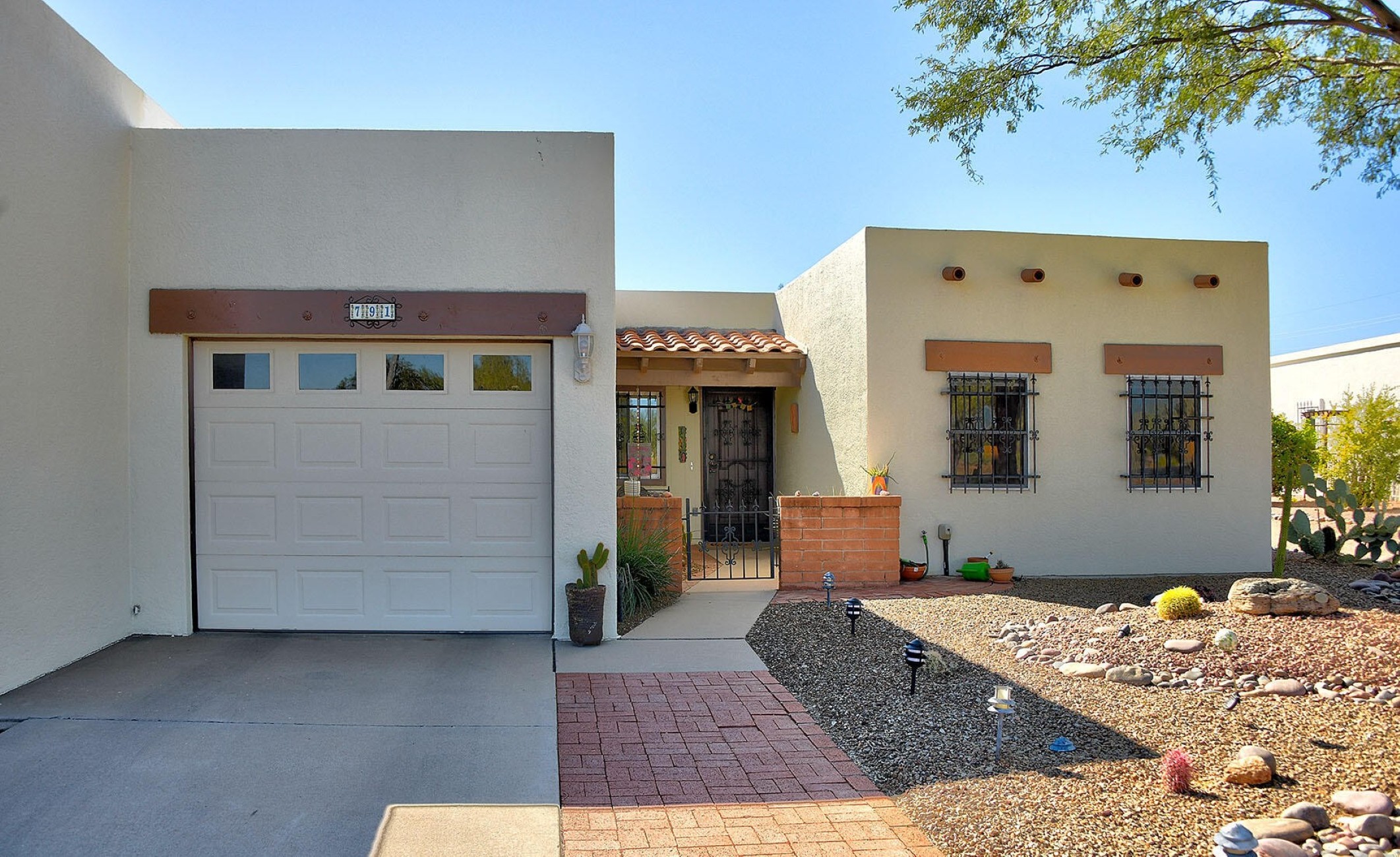  791 W Calle De Alegria, Green Valley, AZ, 85614 - 物件實景