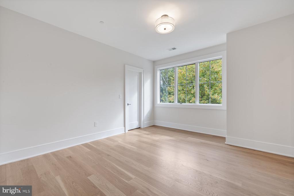 Chevy Chase, Maryland, 20815, United States, 6 Bedrooms Bedrooms, ,7 BathroomsBathrooms,Residential,For Sale,1976530