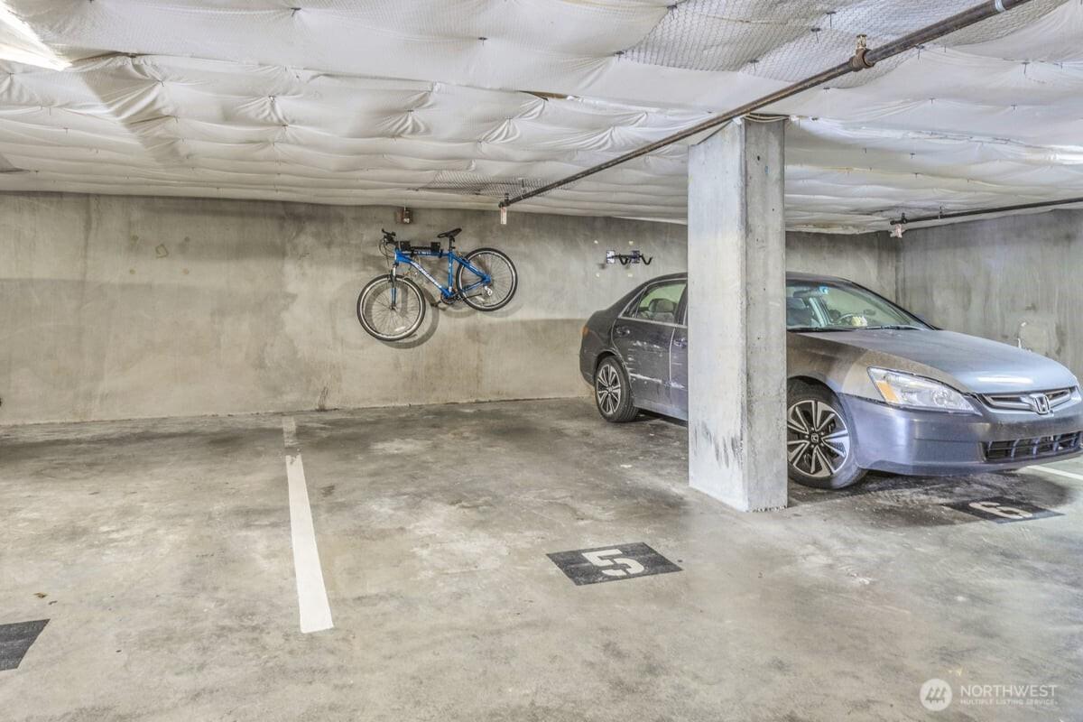 SEATTLE, Washington, 98119, United States, 3 Bedrooms Bedrooms, ,2 BathroomsBathrooms,Residential,For Sale,1762167