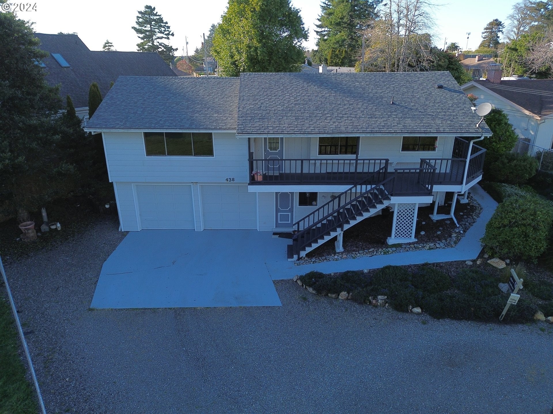 Brookings, Oregon, 97415, United States, 3 Bedrooms Bedrooms, ,3 BathroomsBathrooms,Residential,For Sale,1981065