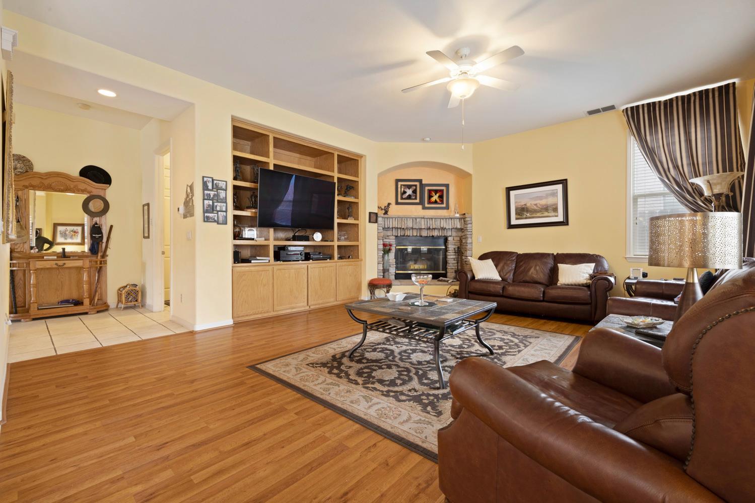 Modesto, California, 95356, United States, 4 Bedrooms Bedrooms, ,4 BathroomsBathrooms,Residential,For Sale,2036894