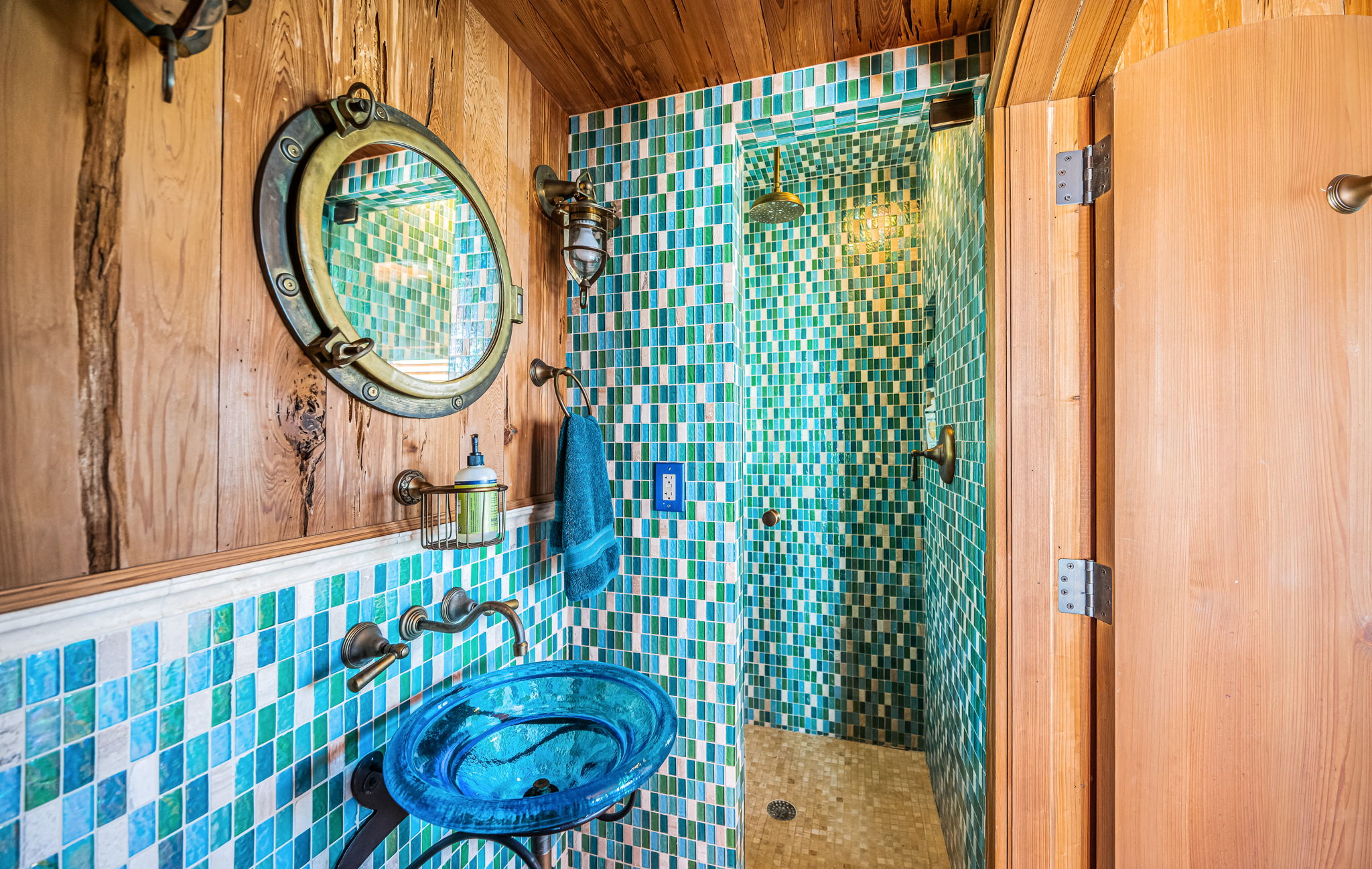 ST Pete Beach, Florida, 33706, United States, 5 Bedrooms Bedrooms, ,6 BathroomsBathrooms,Residential,For Sale,2006240