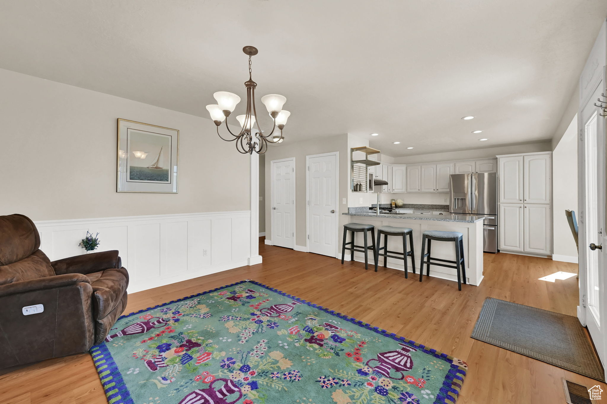 Clinton, Utah, 84015, United States, 7 Bedrooms Bedrooms, ,3 BathroomsBathrooms,Residential,For Sale,1918162