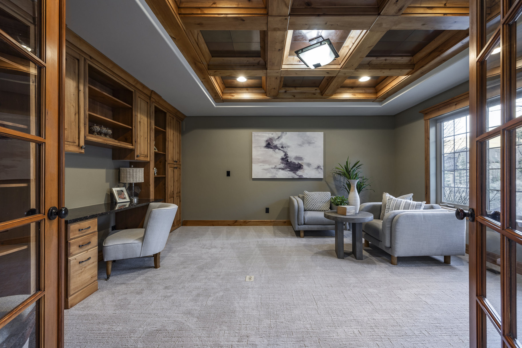  Mountain Views, Trail Access & Luxury East Bench Living - 物件實景