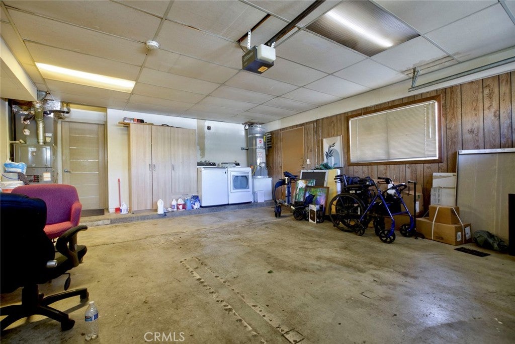 North Hills, California, 91343, United States, 4 Bedrooms Bedrooms, ,4 BathroomsBathrooms,Residential,For Sale,1997104