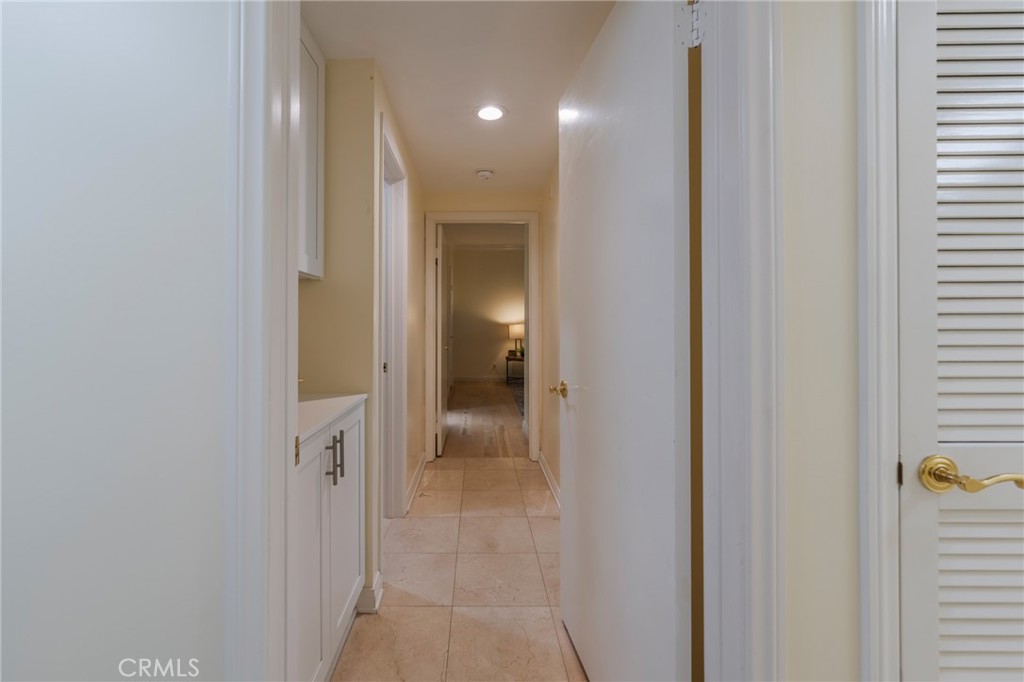 Los Angeles, California, 90024, United States, 2 Bedrooms Bedrooms, ,2 BathroomsBathrooms,Residential,For Sale,1828598