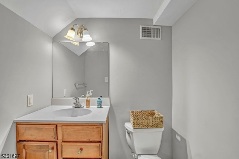 Winslow Twp., New Jersey, 08009, United States, 4 Bedrooms Bedrooms, ,4 BathroomsBathrooms,Residential,For Sale,1840555