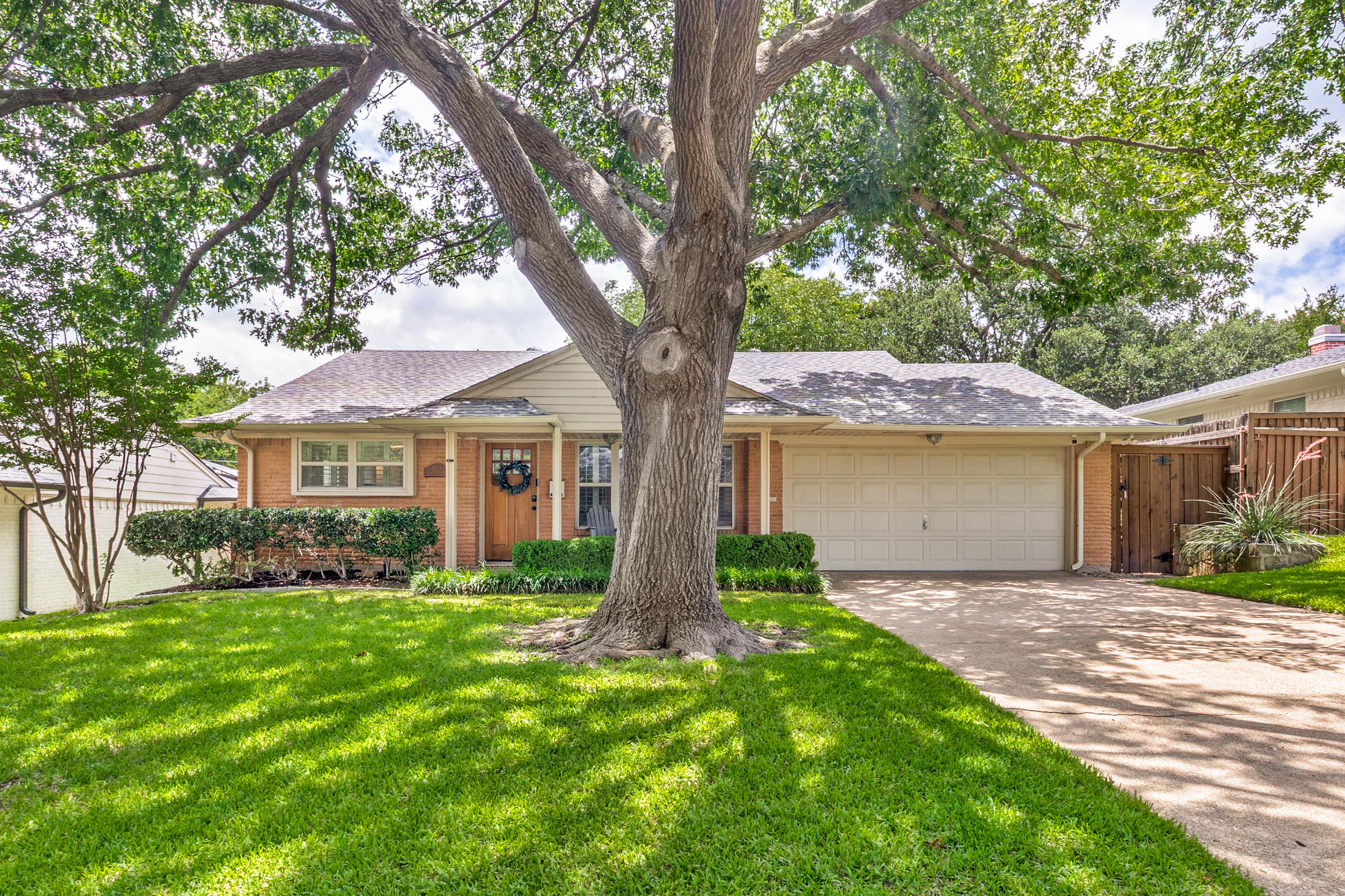  Renovated Ranch in Lake Highland