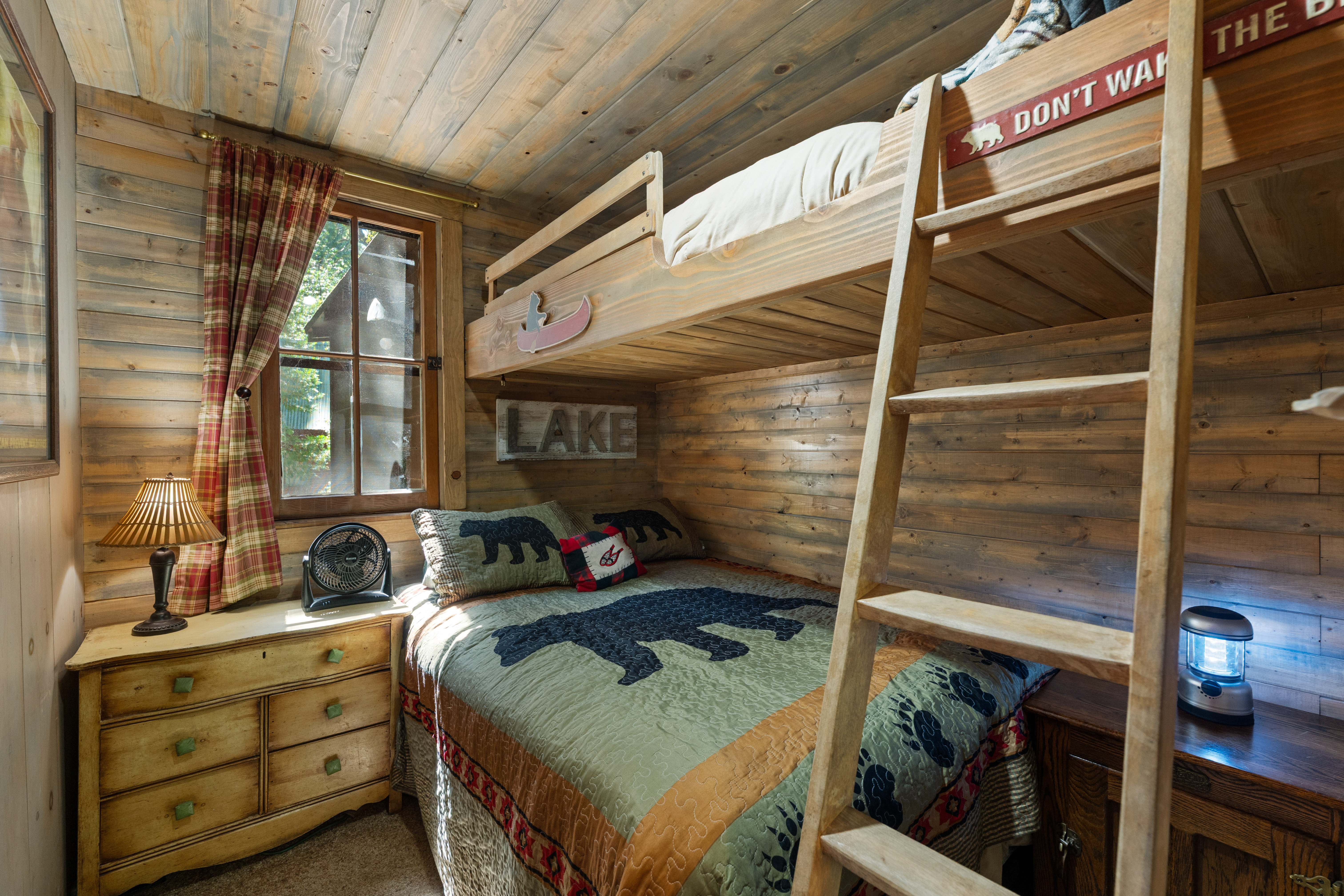  70 Barton Flats Road, Angelus Oaks, CA 92305 - 物件實景