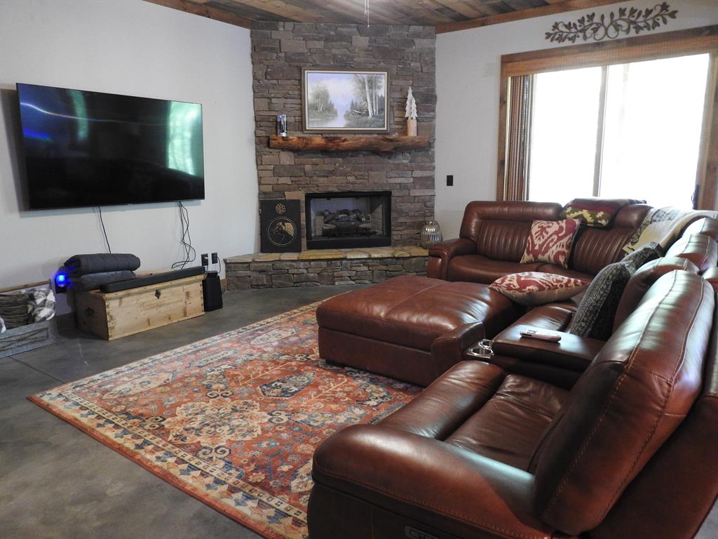 Morganton, Georgia, 30560, United States, 4 Bedrooms Bedrooms, ,4 BathroomsBathrooms,Residential,For Sale,1859082
