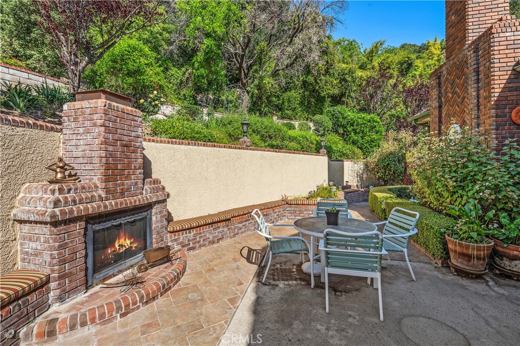 Glendora, California, 91741, United States, 5 Bedrooms Bedrooms, ,6 BathroomsBathrooms,Residential,For Sale,1828291