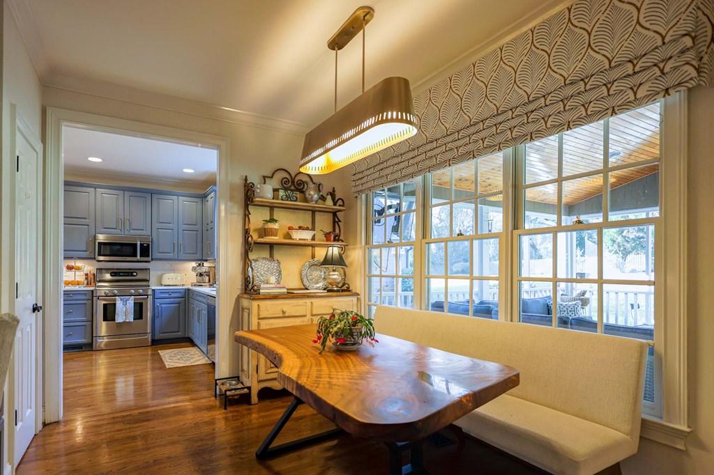 DALTON, Georgia, 30720, United States, 4 Bedrooms Bedrooms, ,4 BathroomsBathrooms,Residential,For Sale,2003034