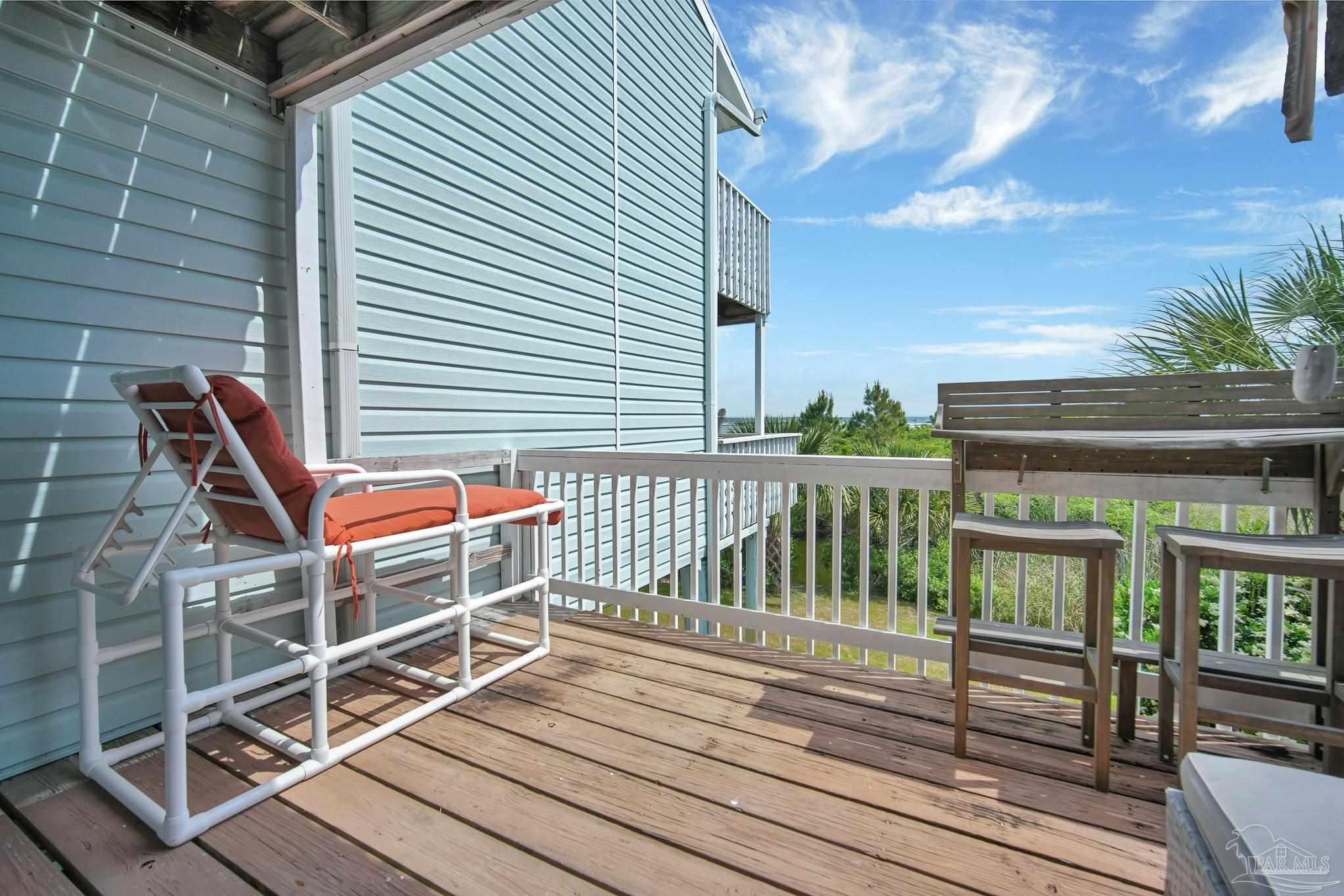 Navarre Beach, Florida, 32566, United States, 2 Bedrooms Bedrooms, ,3 BathroomsBathrooms,Residential,For Sale,1968744