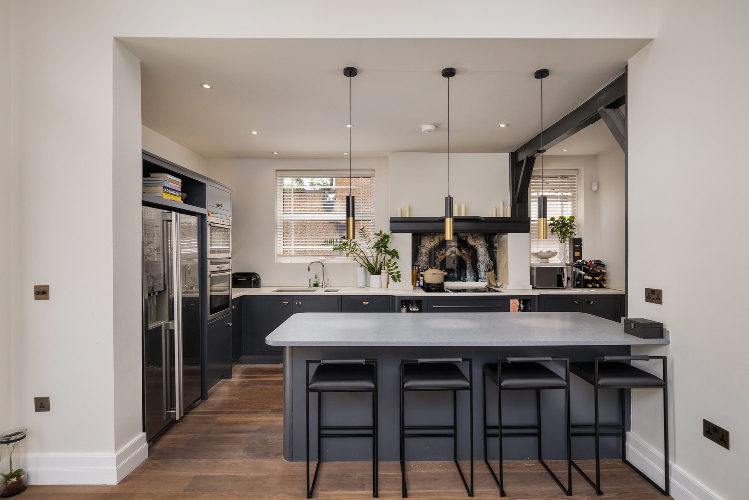  A Beautifully Renovated Family Home with a Garden Studio and Off-Street Parking - 物件實景